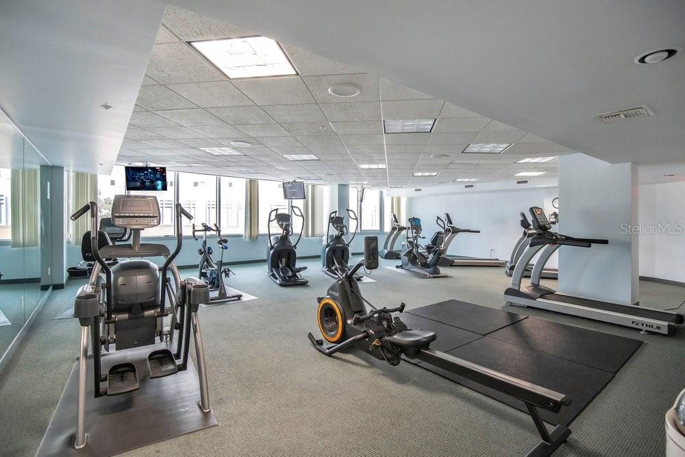 322 E CENTRAL BLVD #1005