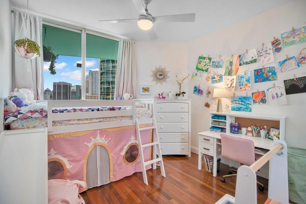 322 E CENTRAL BLVD #1005