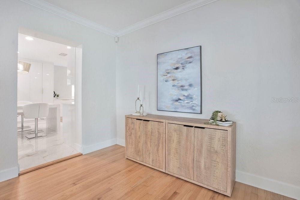 1651 WESTCHESTER AVE