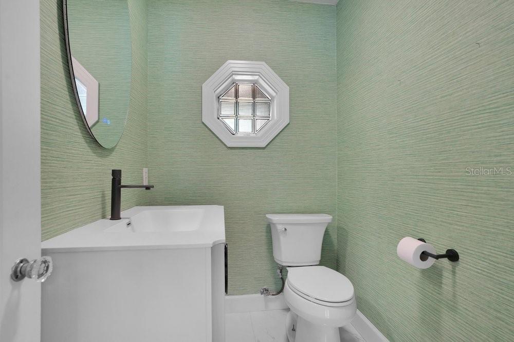 1651 WESTCHESTER AVE