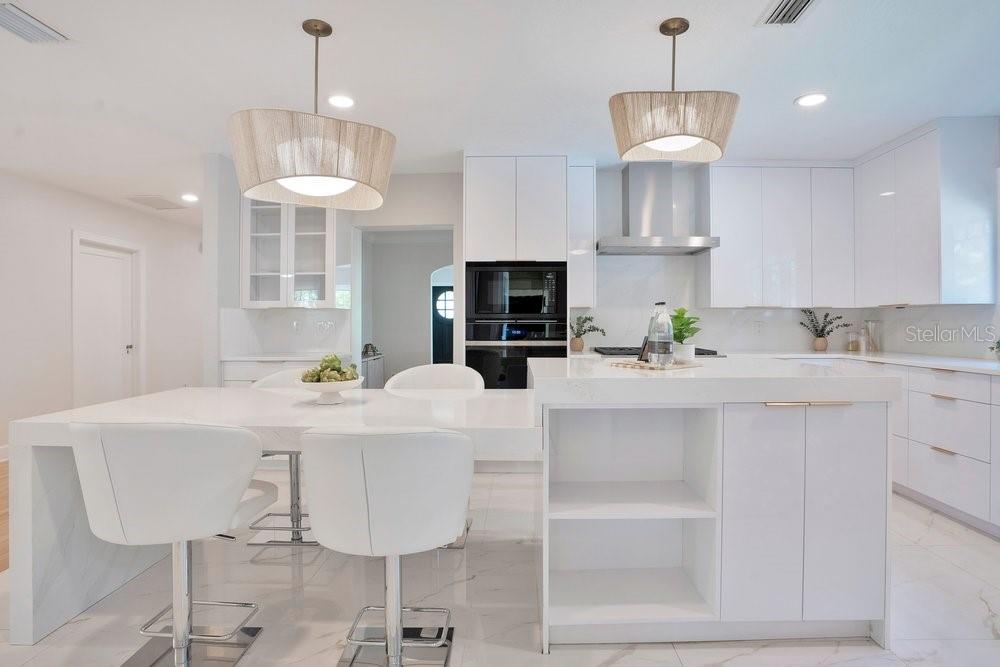 1651 WESTCHESTER AVE