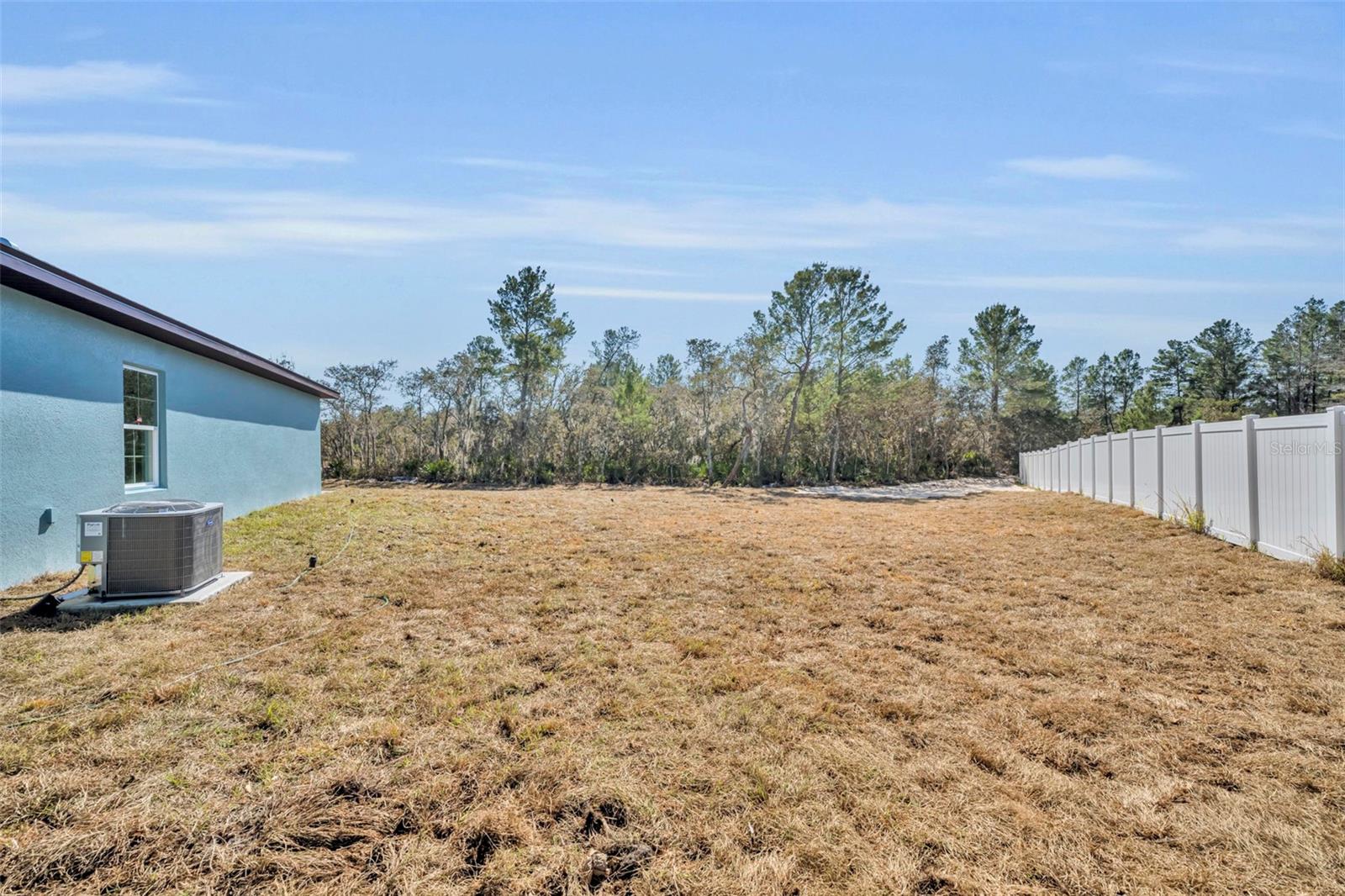 256 HIBISCUS LN