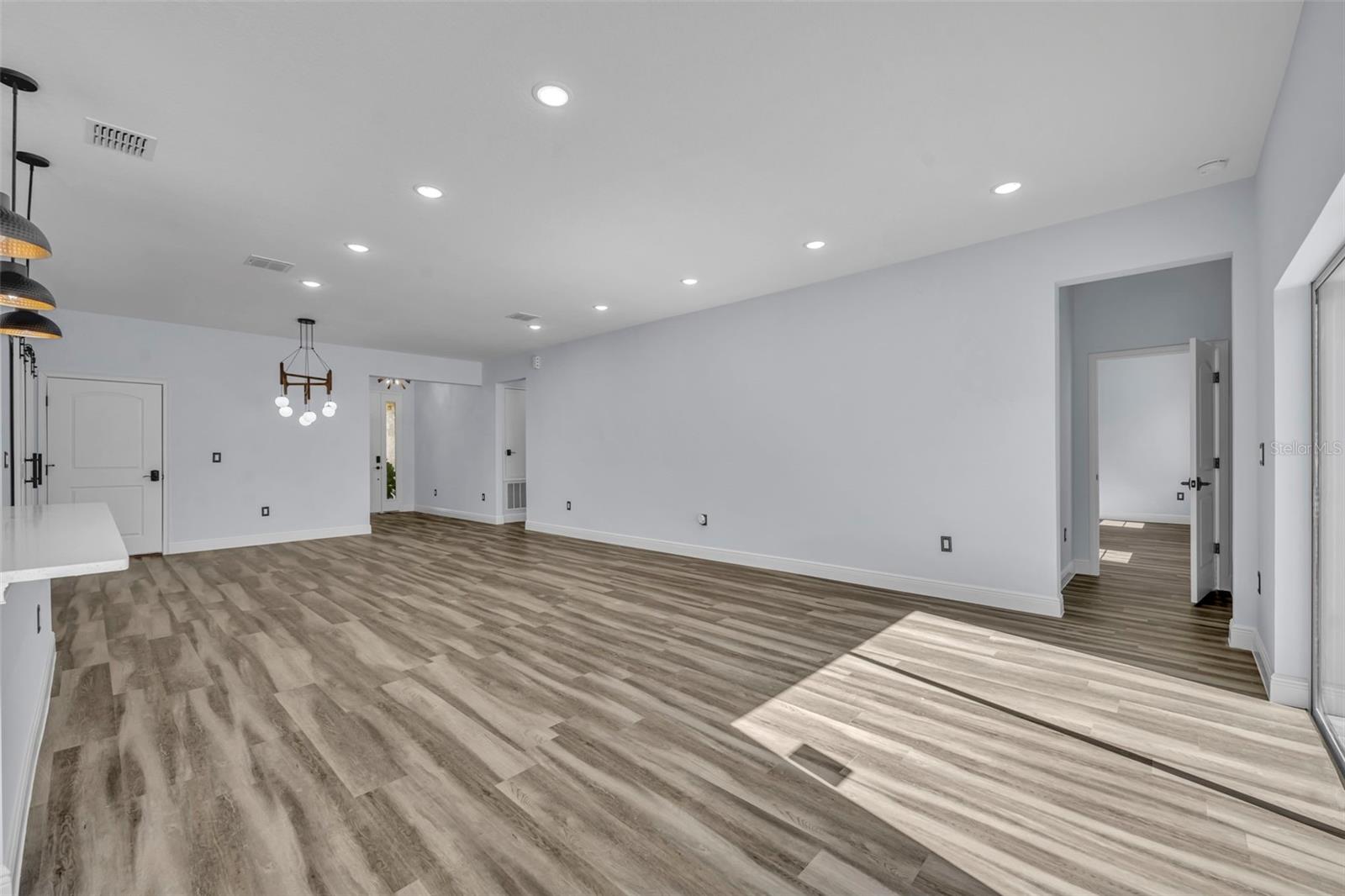 256 HIBISCUS LN