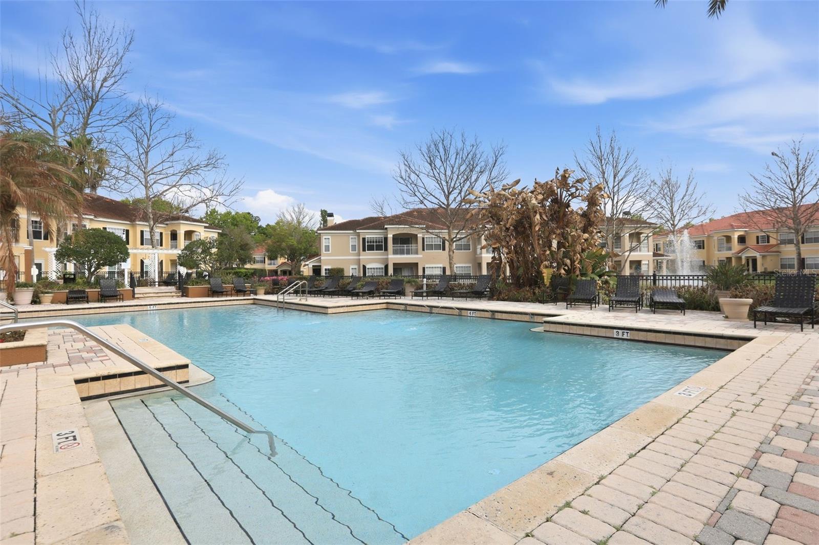 2422 WHITE MAGNOLIA WAY #2422