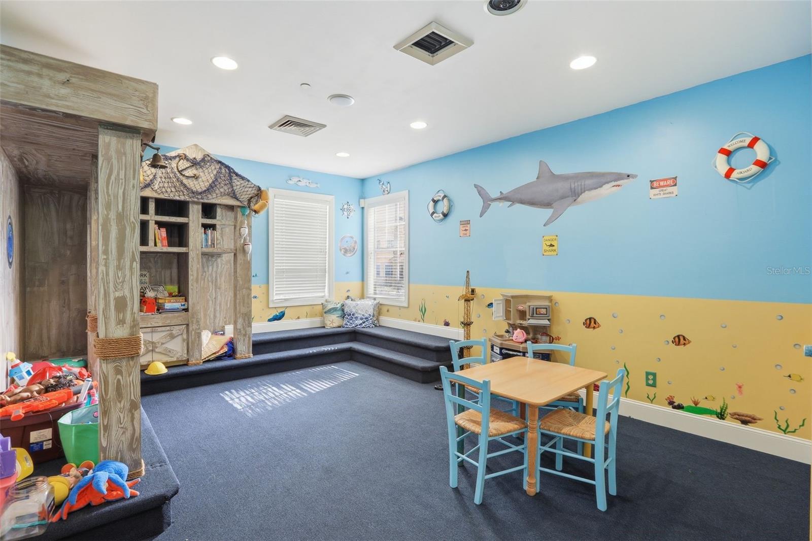 2422 WHITE MAGNOLIA WAY #2422