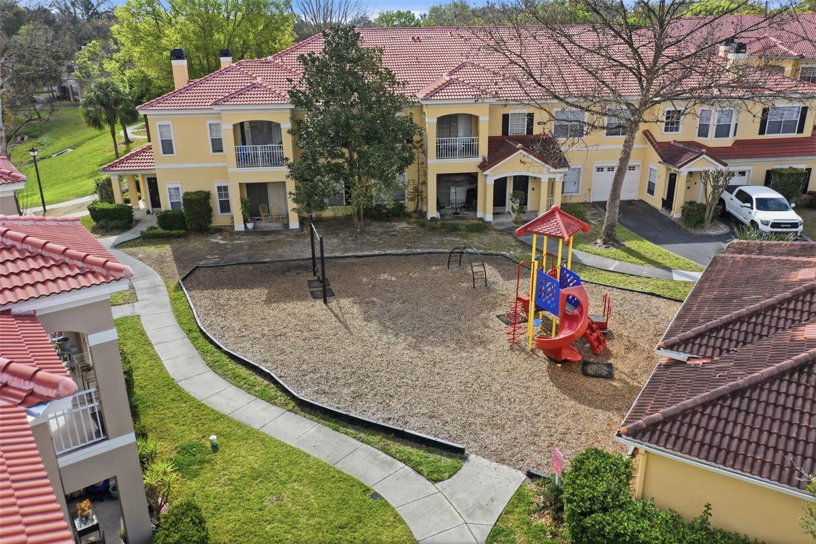 2422 WHITE MAGNOLIA WAY #2422