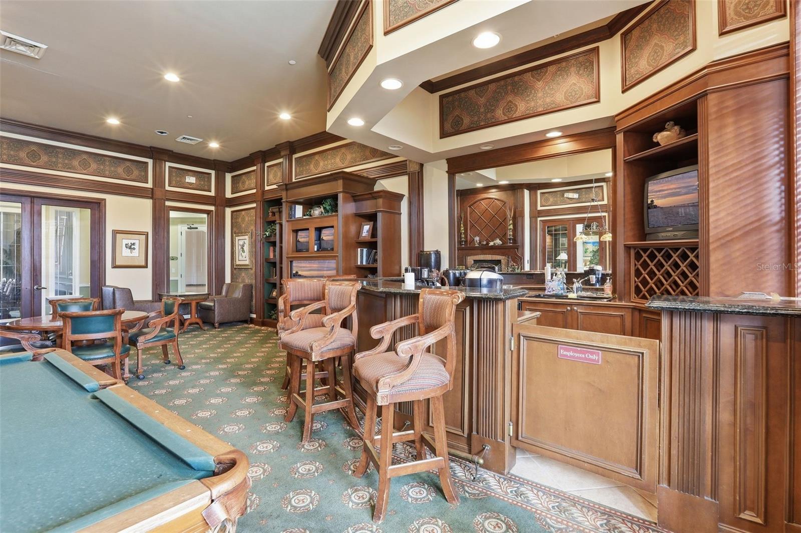 2422 WHITE MAGNOLIA WAY #2422