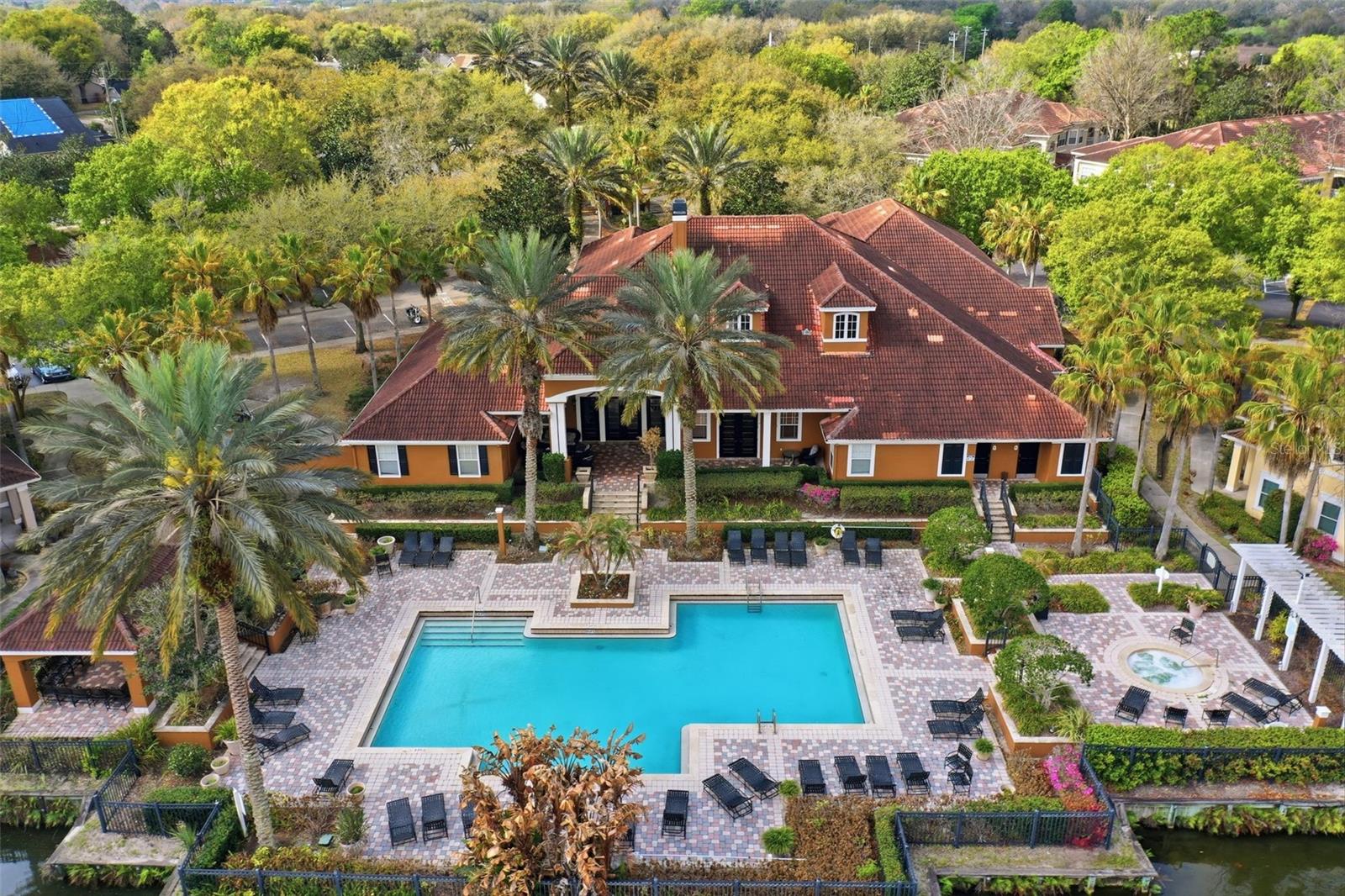 2422 WHITE MAGNOLIA WAY #2422