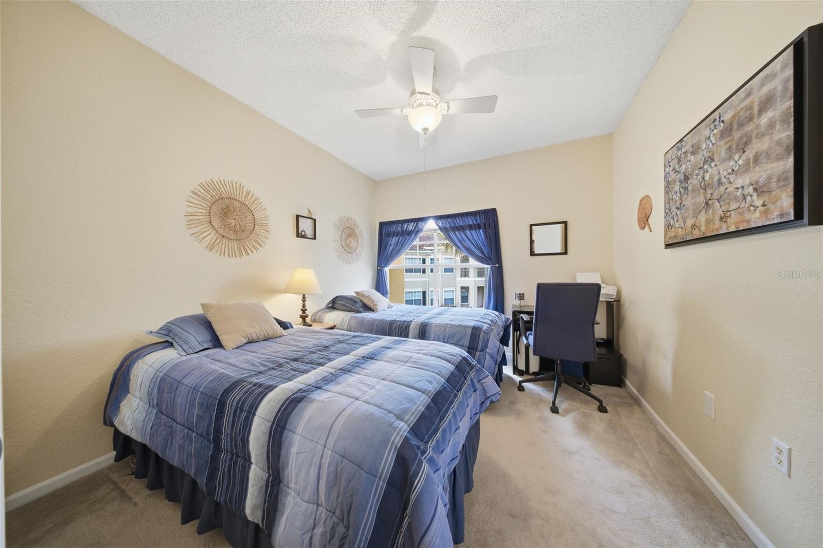 2422 WHITE MAGNOLIA WAY #2422