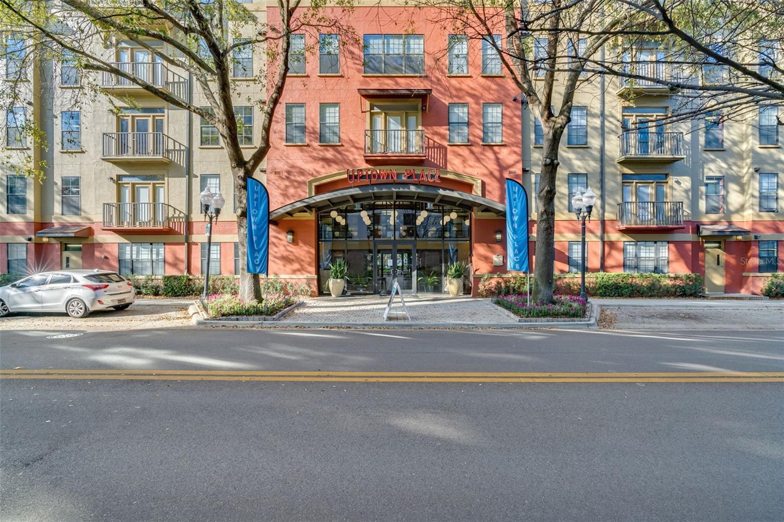 911 N ORANGE AVE #509