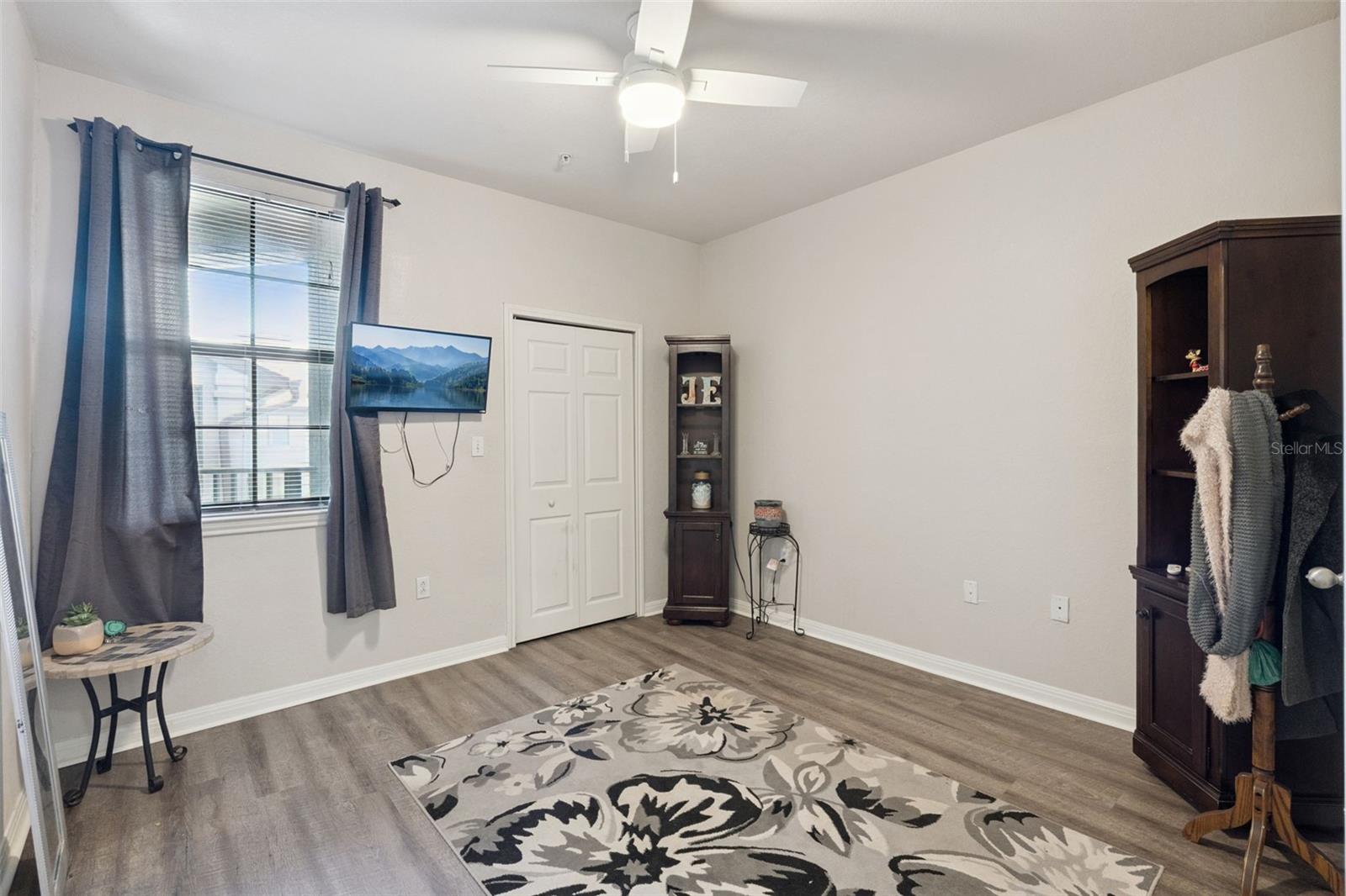 911 N ORANGE AVE #509