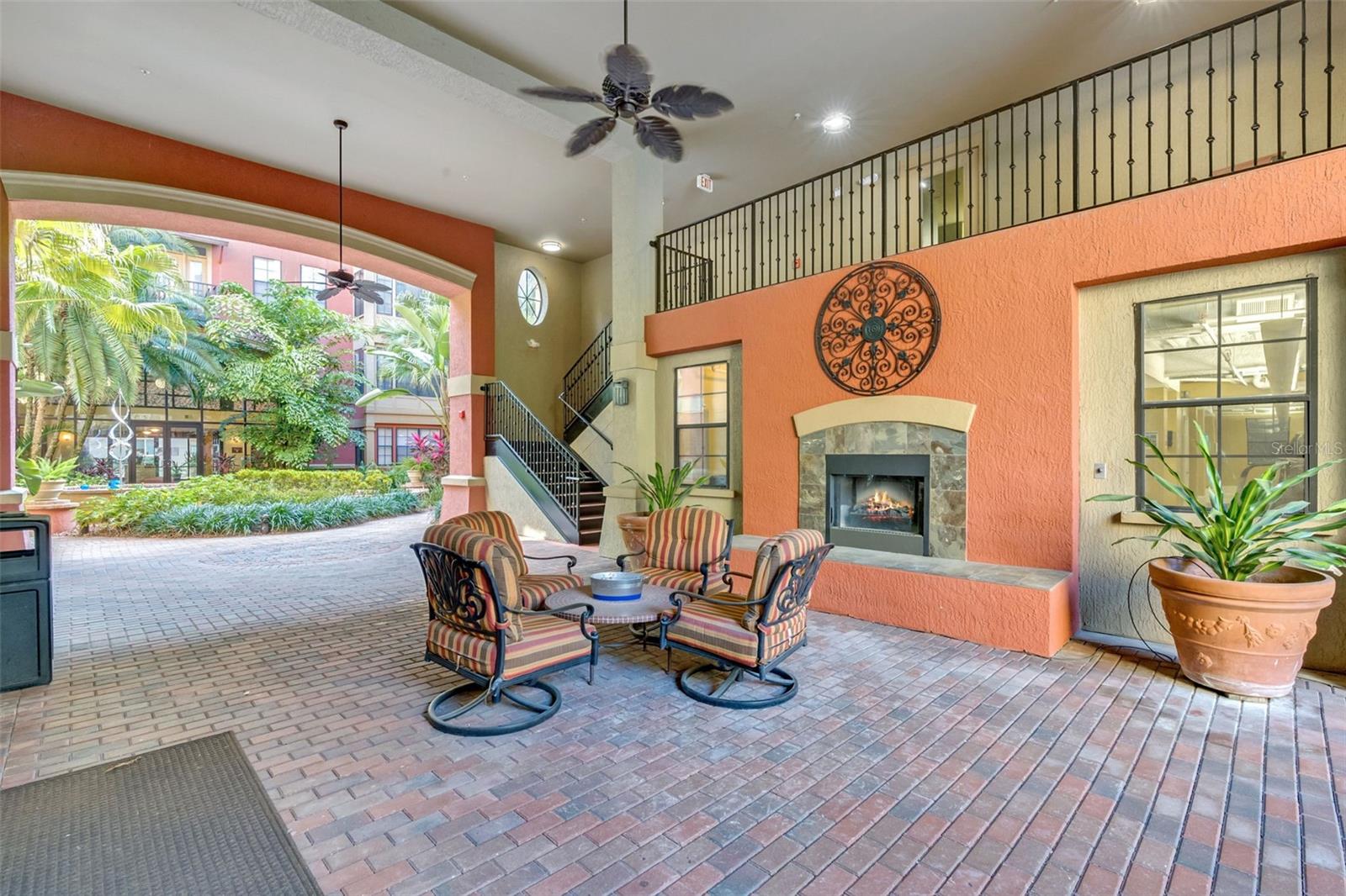 911 N ORANGE AVE #509
