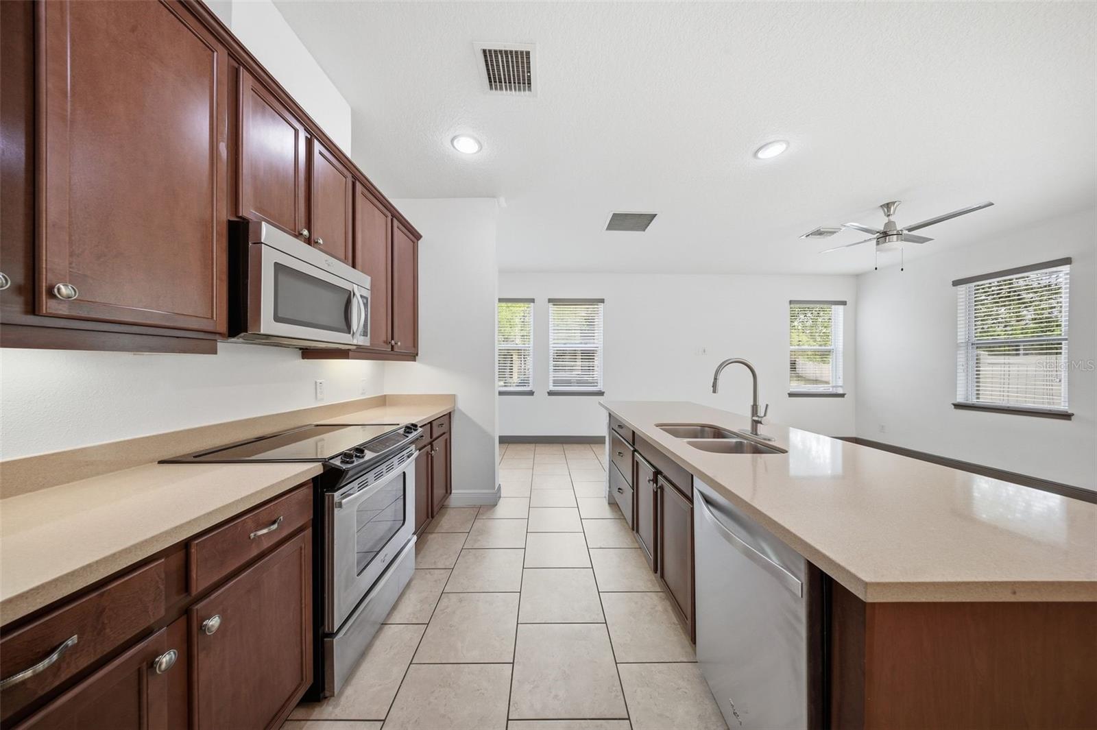 8601 VIA TAVOLERIA WAY