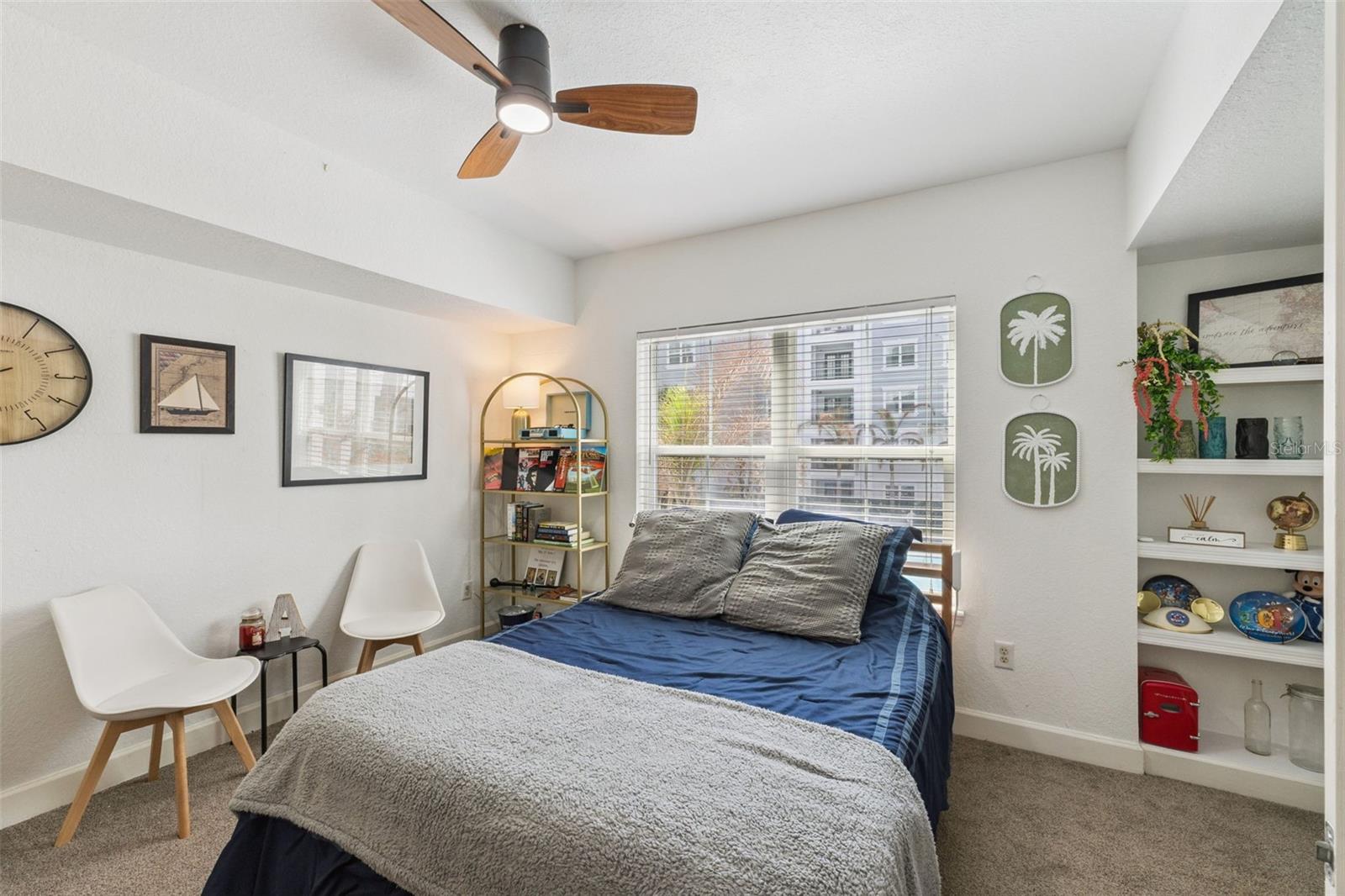 202 E SOUTH ST #2039