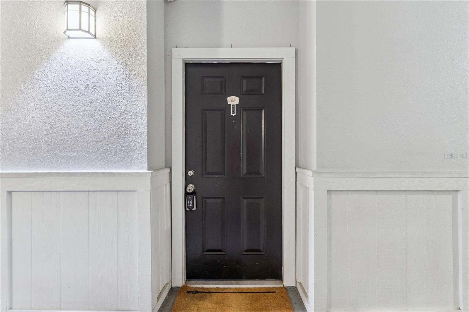 202 E SOUTH ST #2039