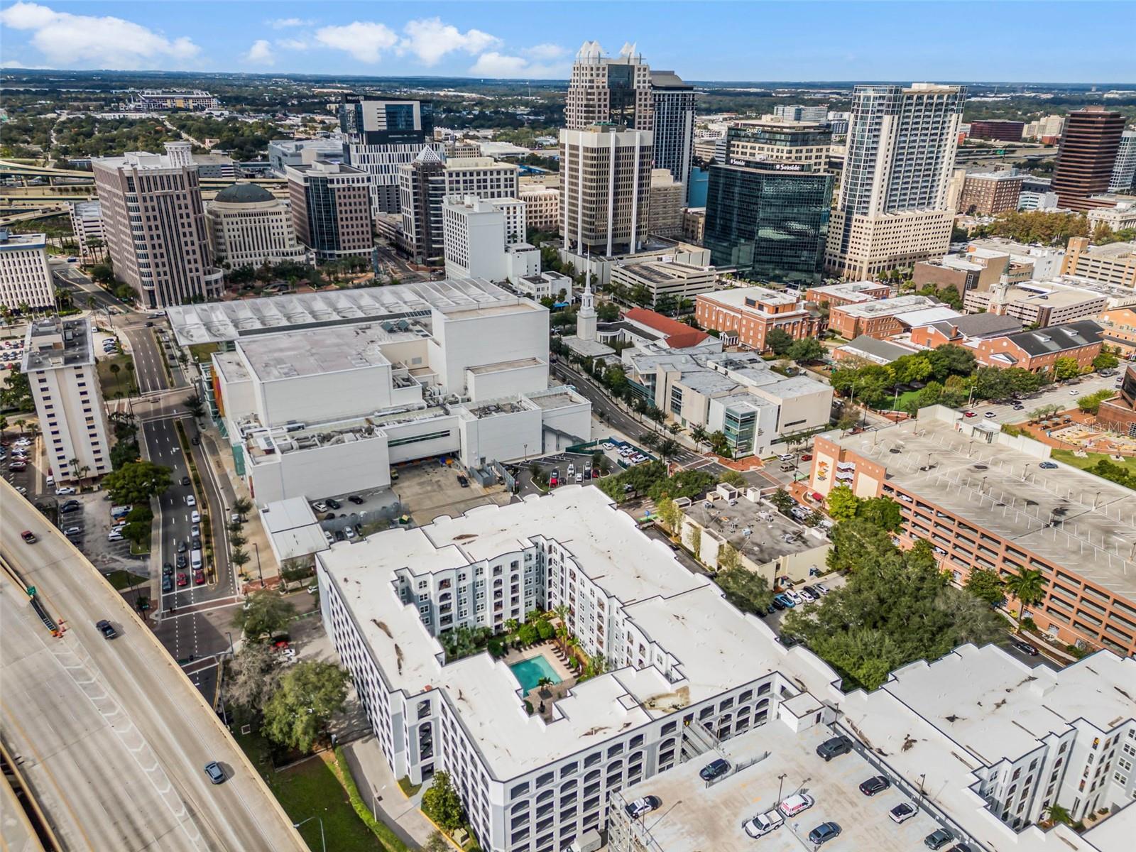 202 E SOUTH ST #2039