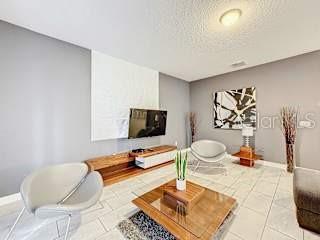 1589 FLANGE DR