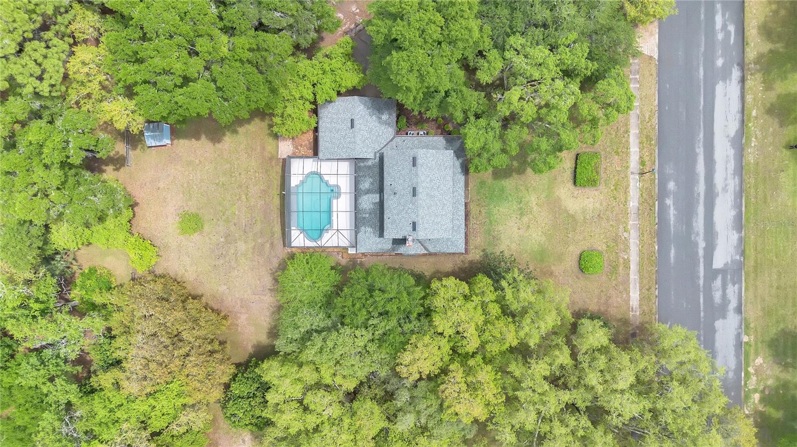 211 SPRING HOLLOW BLVD