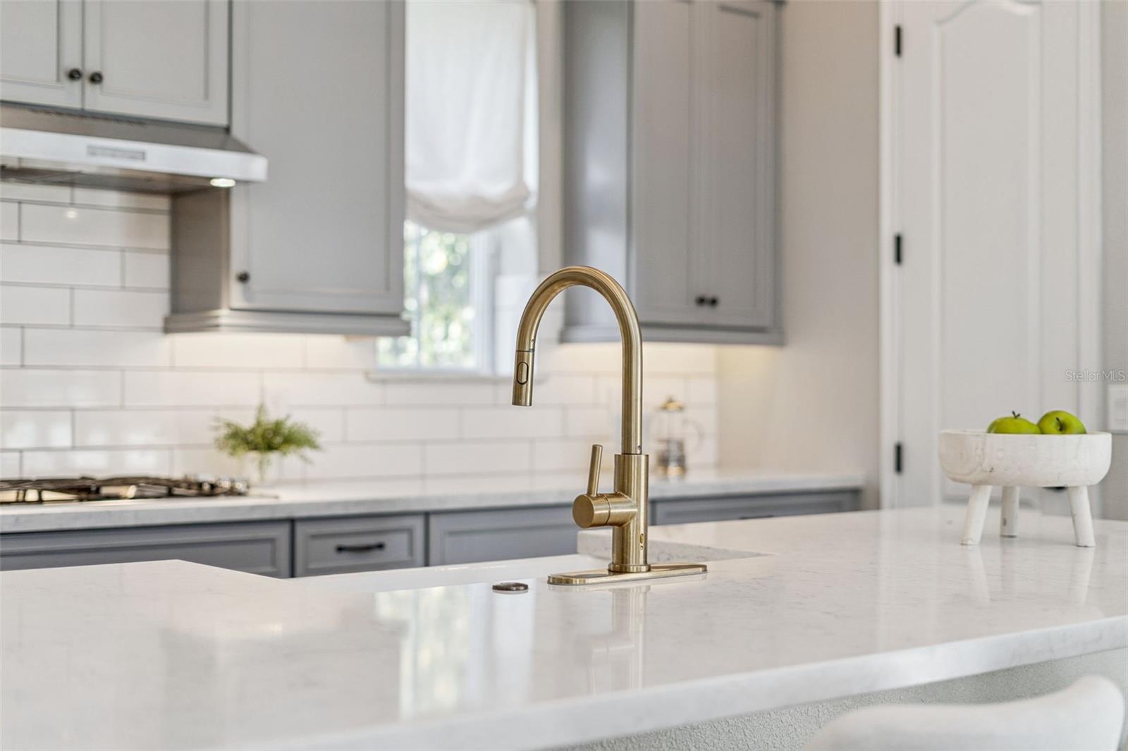 13132 LOWER HARDEN AVE