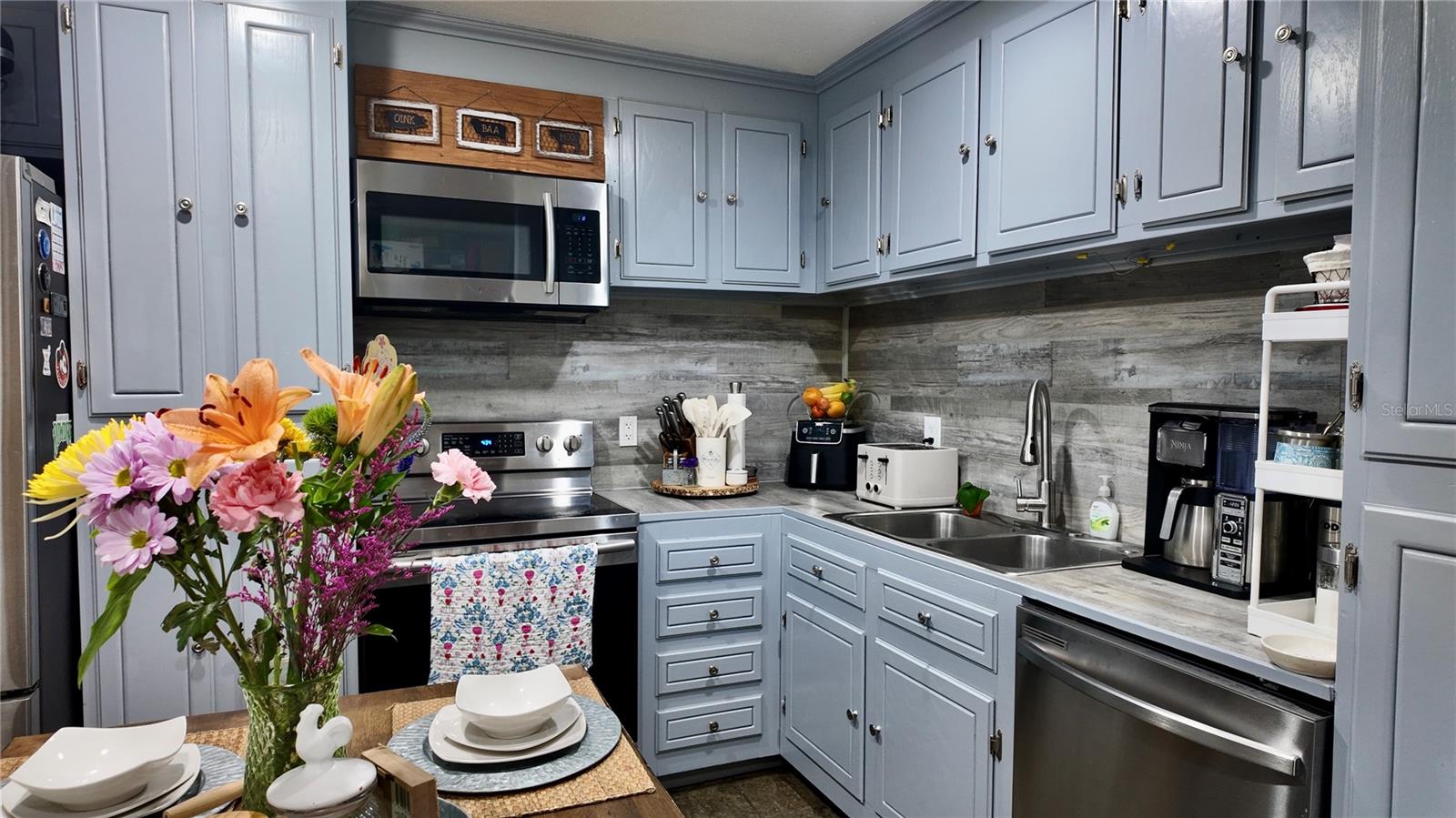 4694 PHEASANT RUN DR #2B