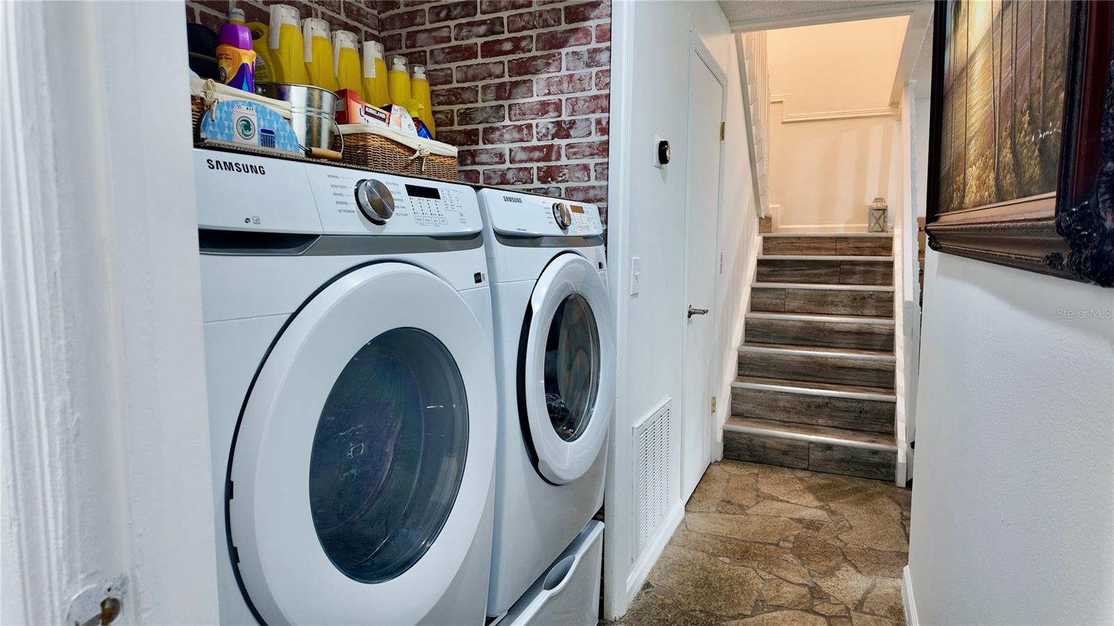 4694 PHEASANT RUN DR #2B