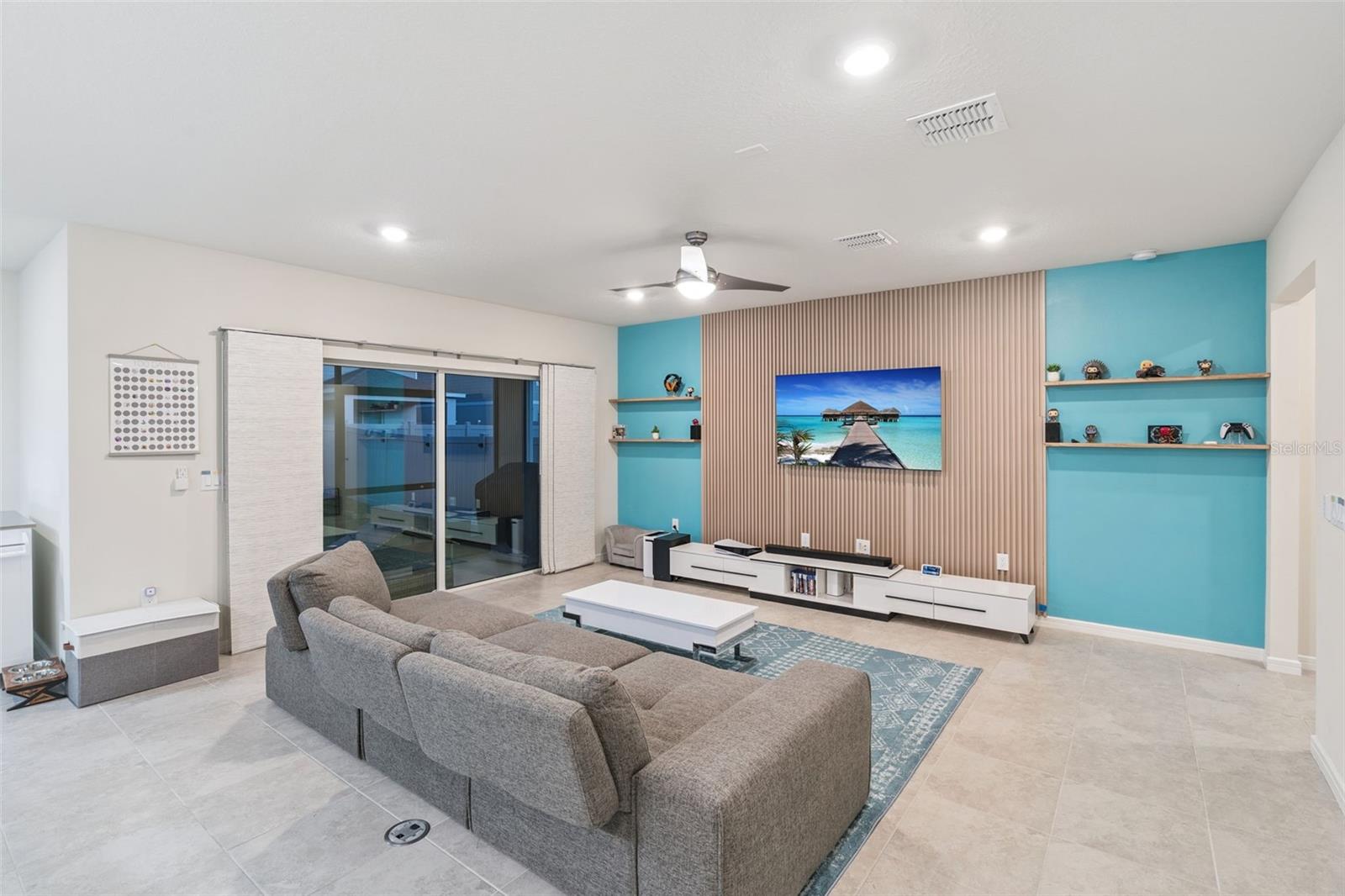 1643 DELIGHTFUL DR