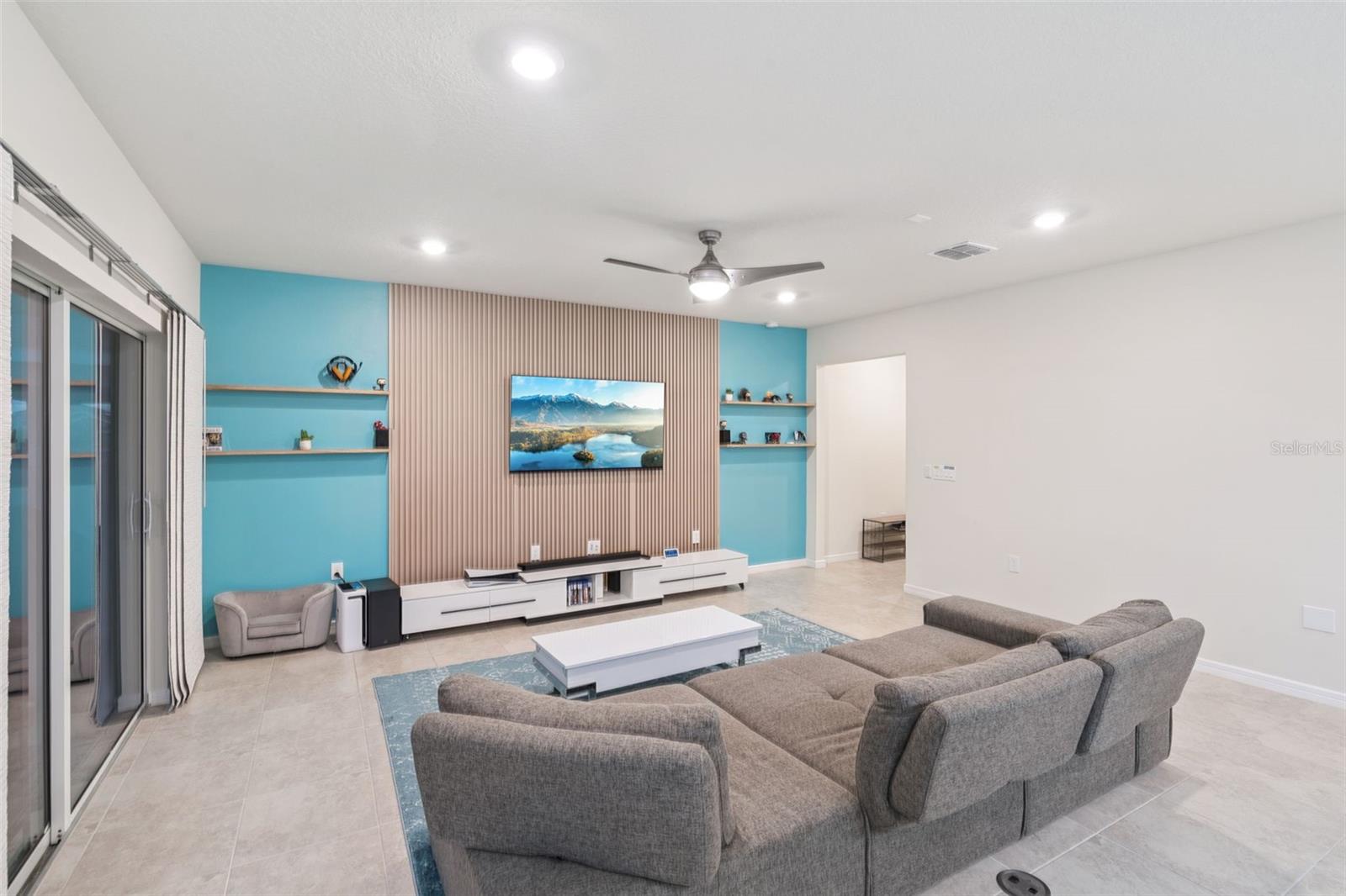 1643 DELIGHTFUL DR