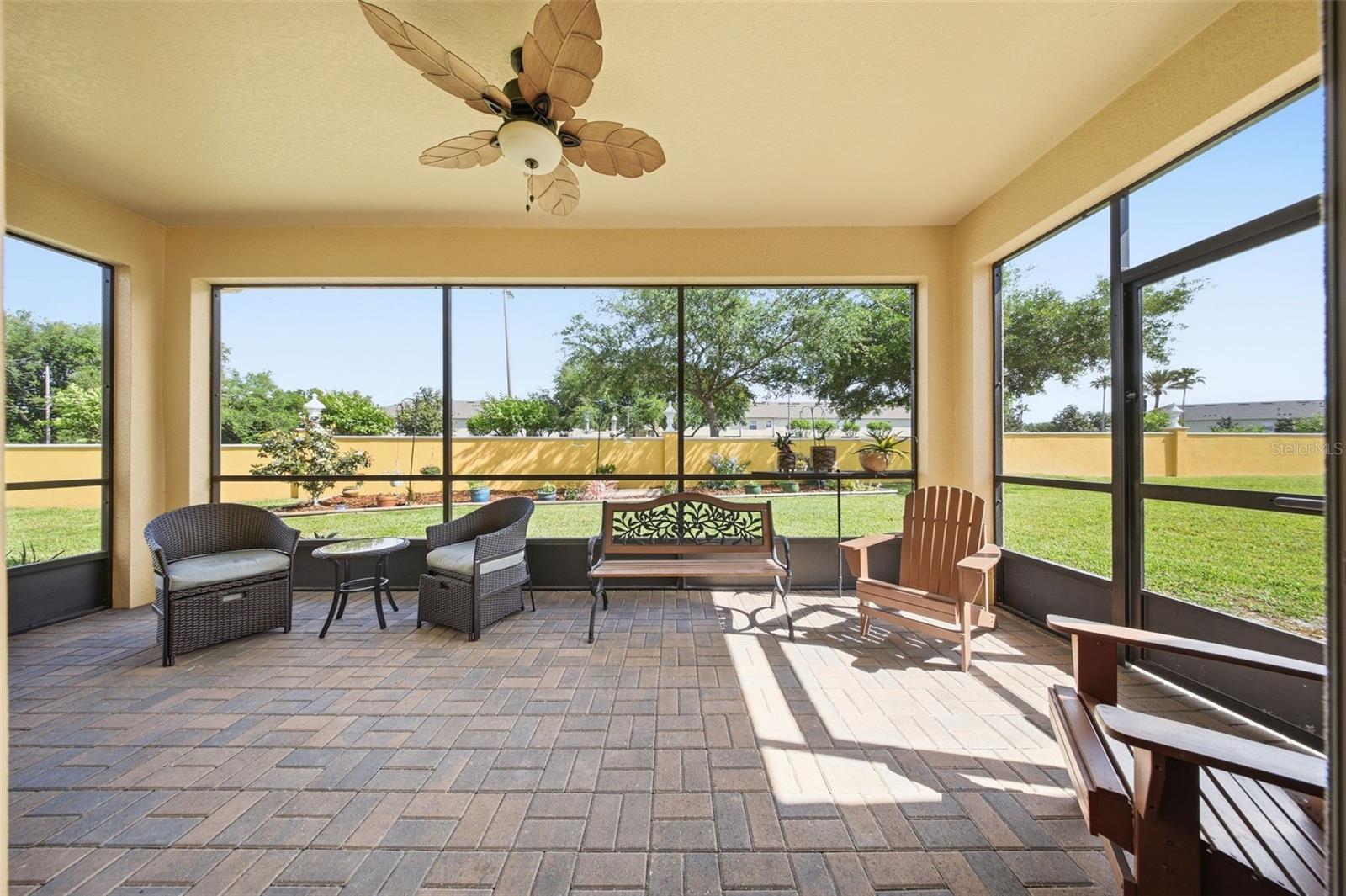 1670 REGAL RIVER CIR