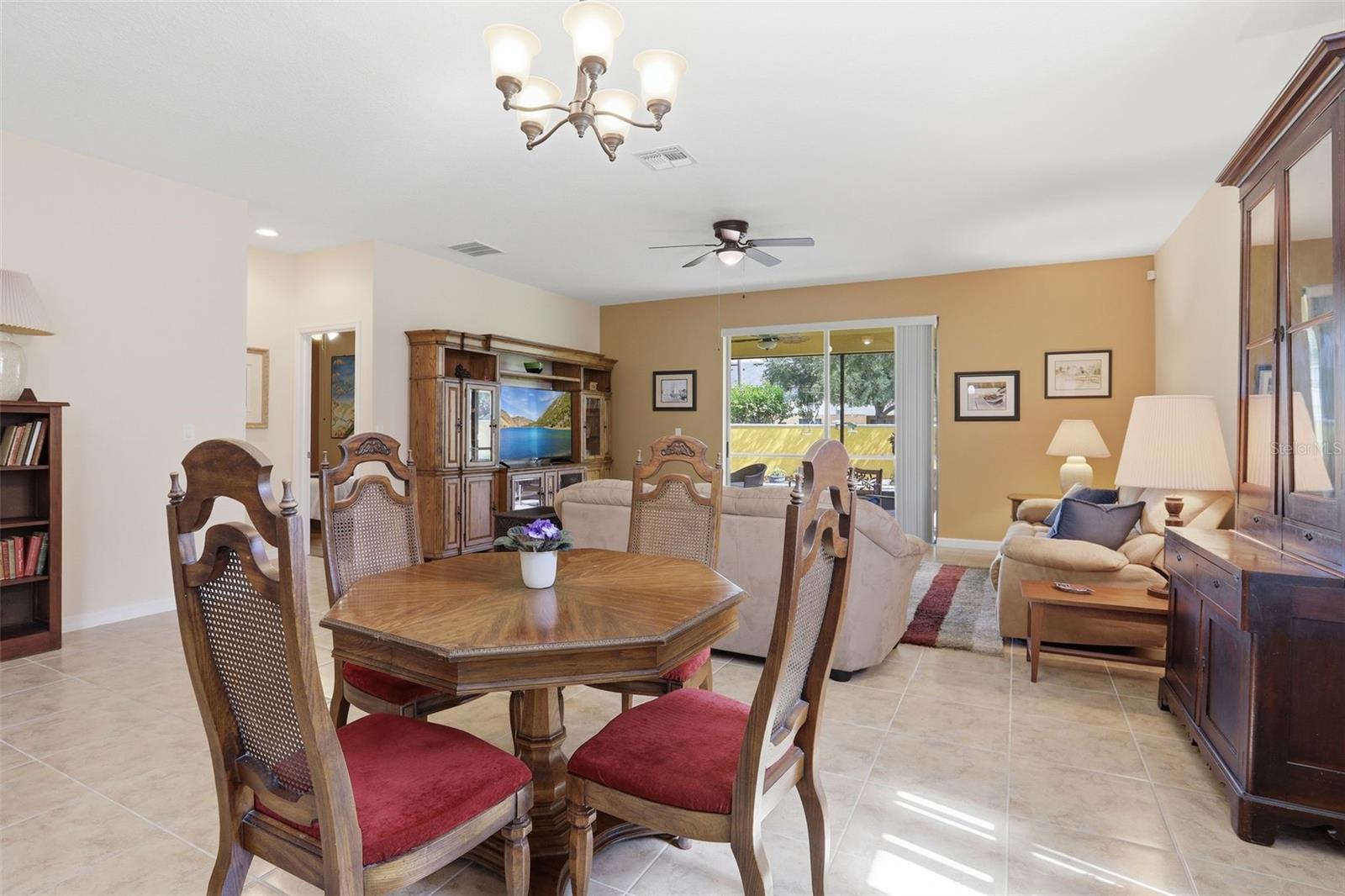 1670 REGAL RIVER CIR