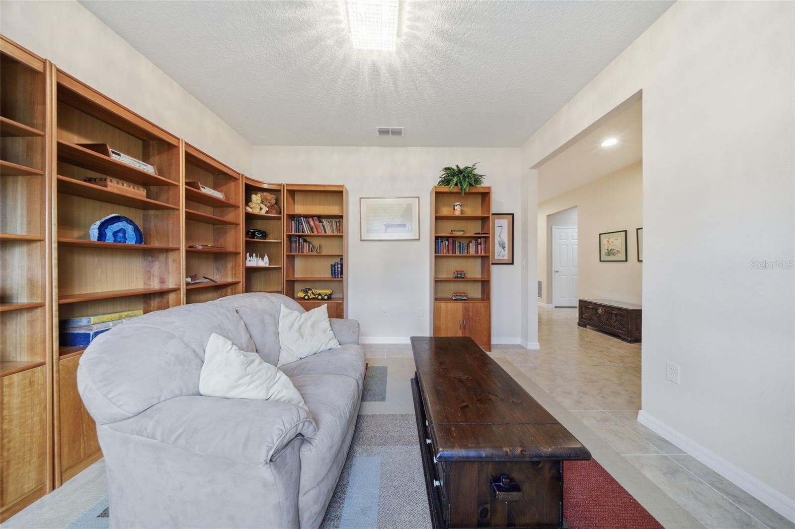 1670 REGAL RIVER CIR