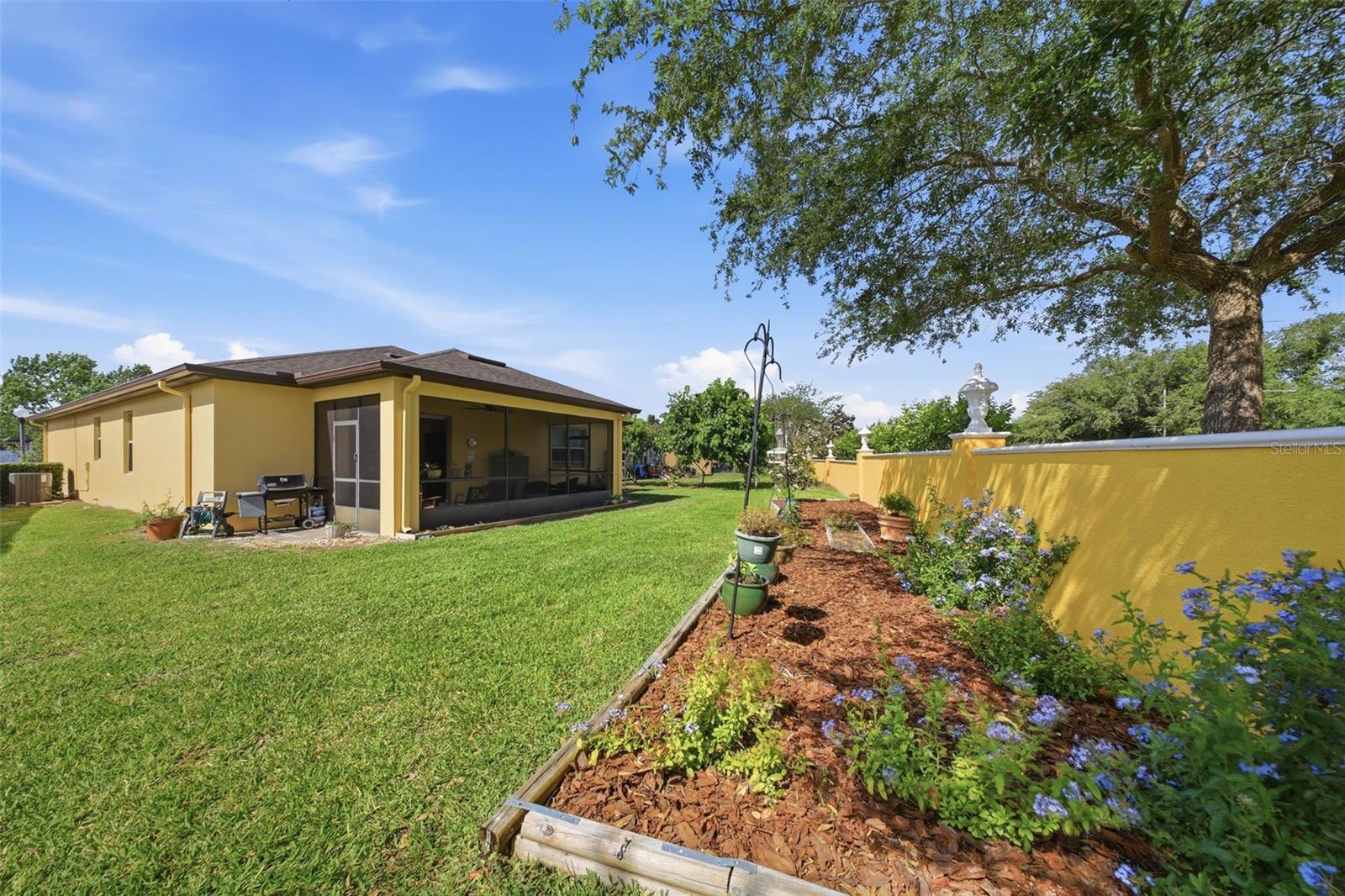 1670 REGAL RIVER CIR