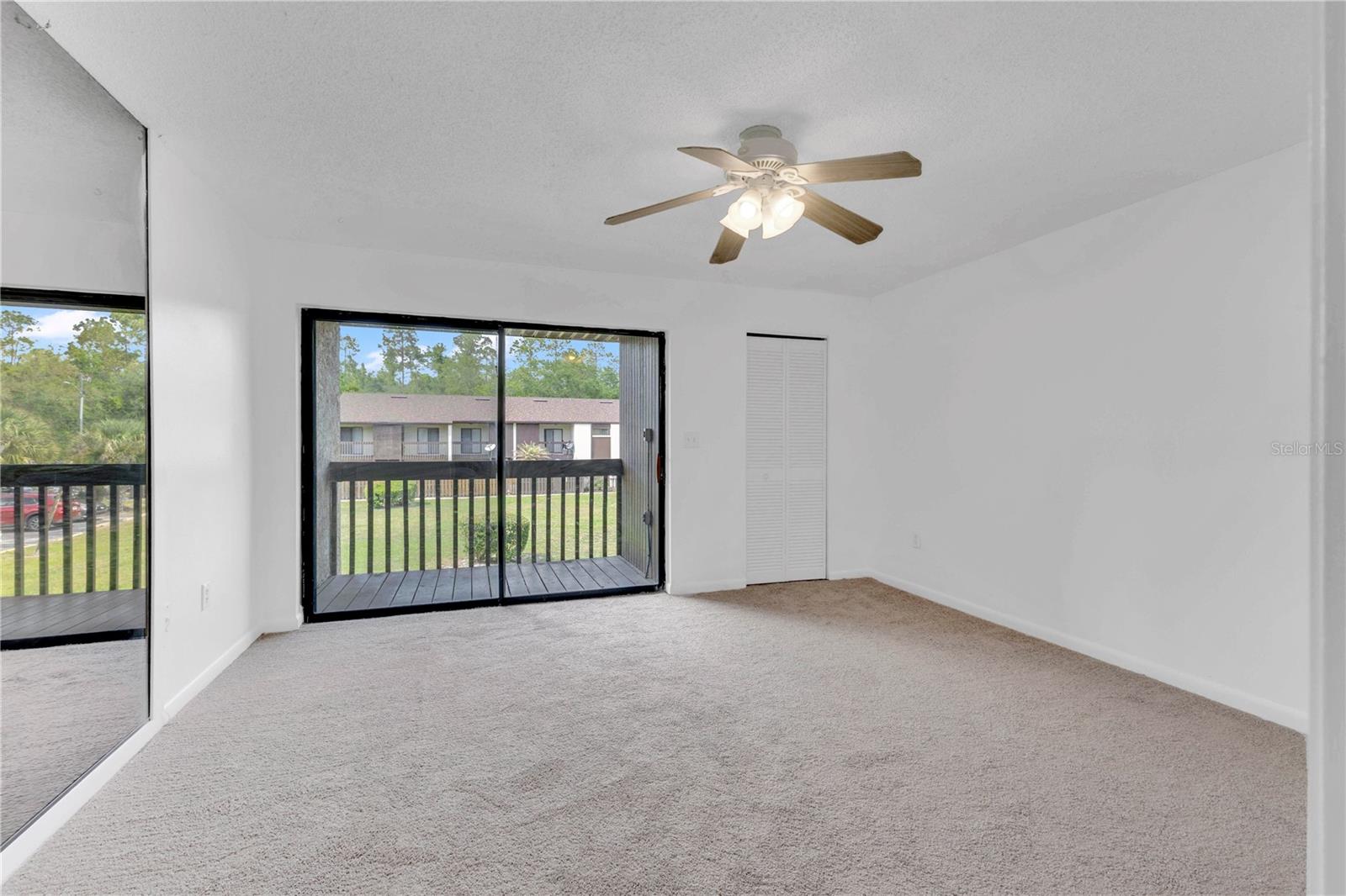 1329 WINDSOR DR