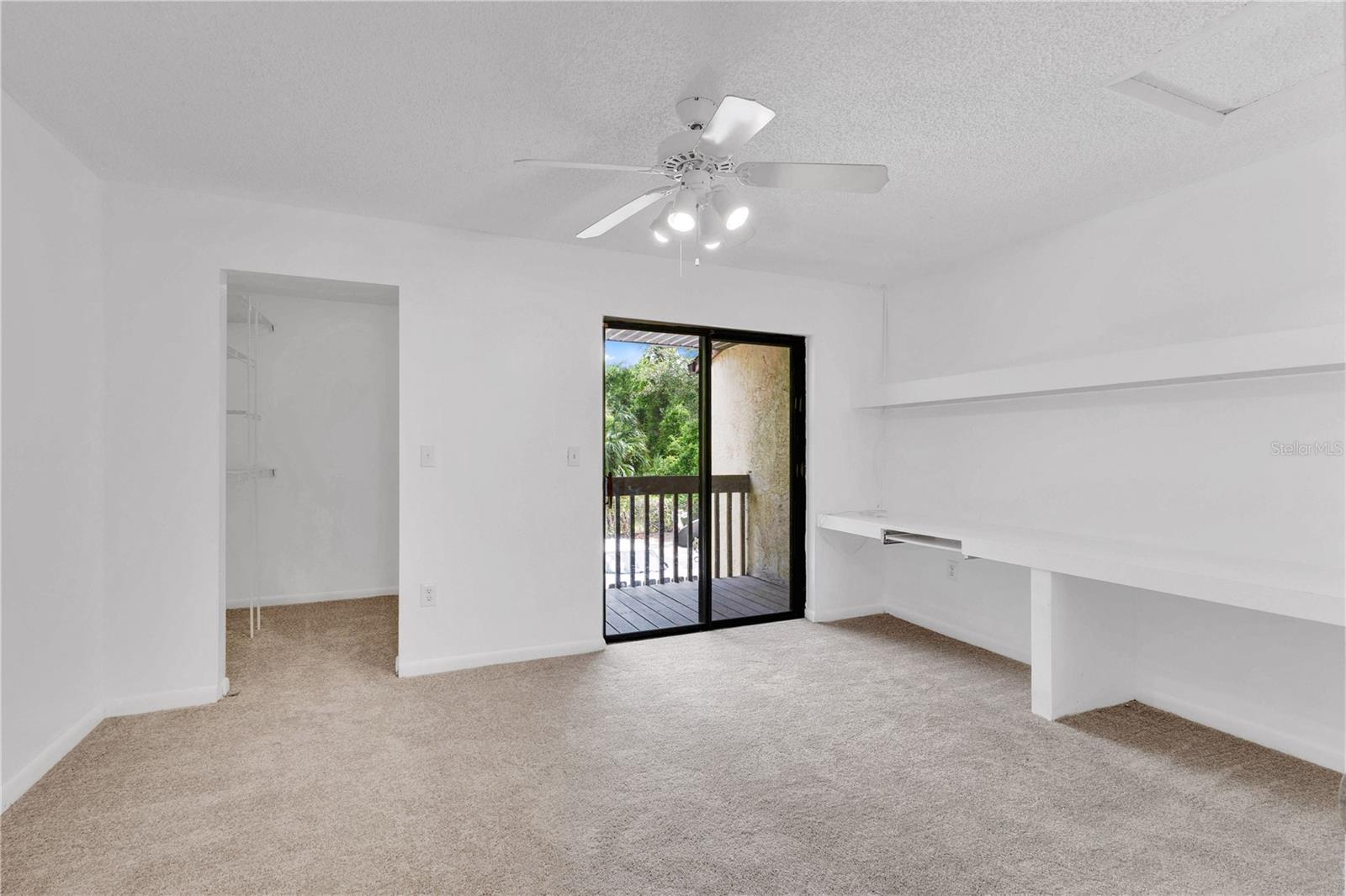 1329 WINDSOR DR