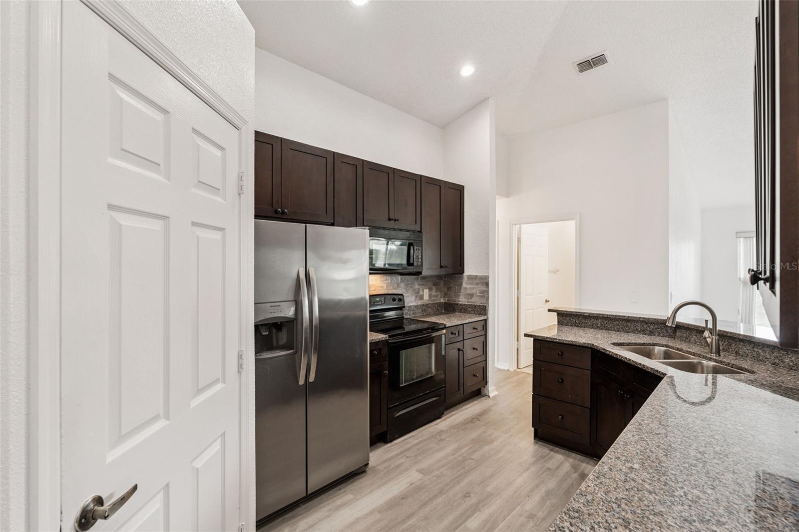 12418 SION CT