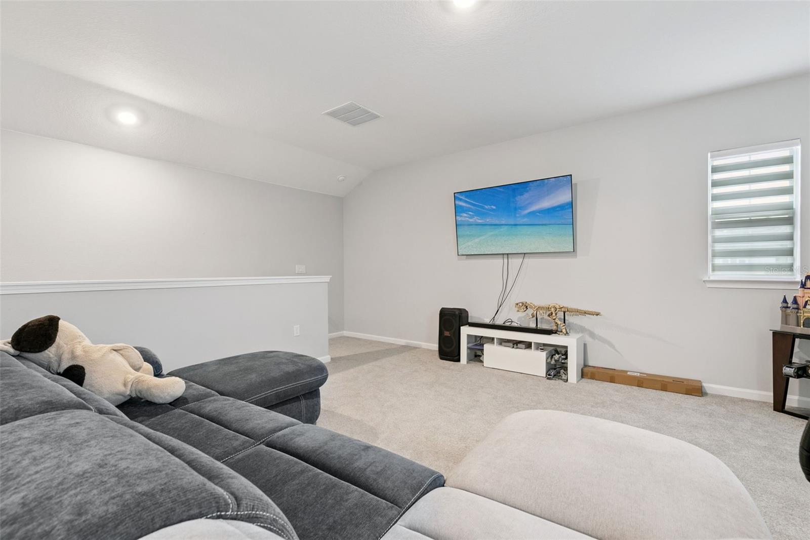 4465 DAVOS DR