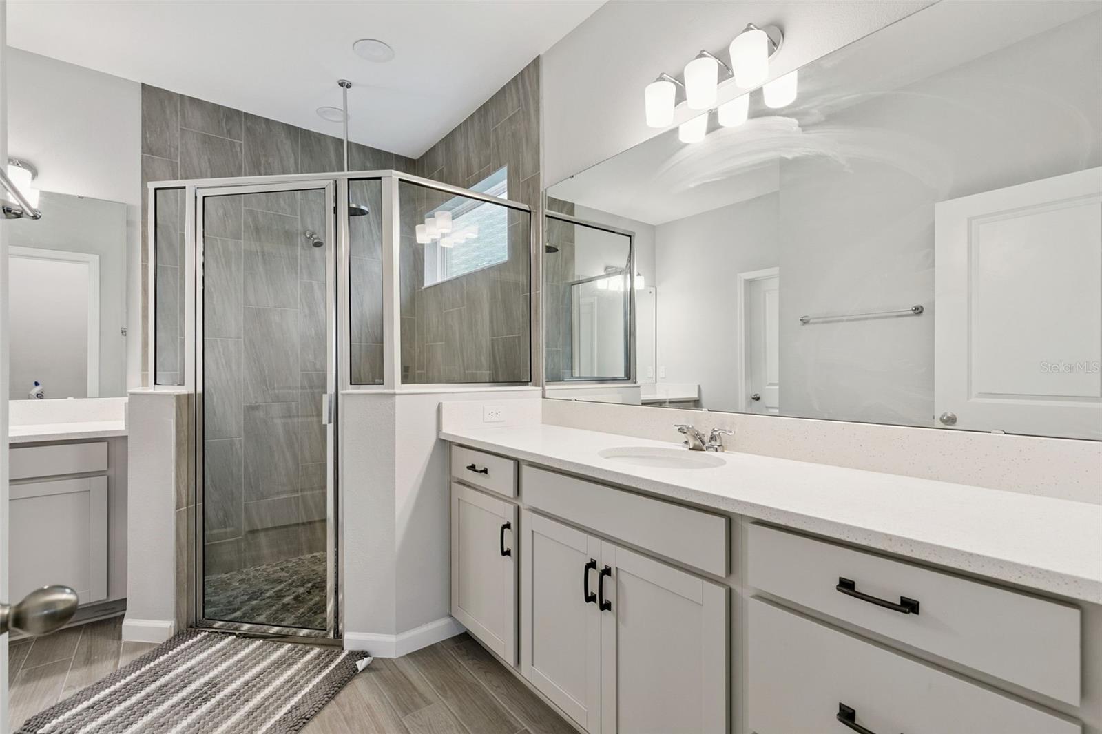 4465 DAVOS DR