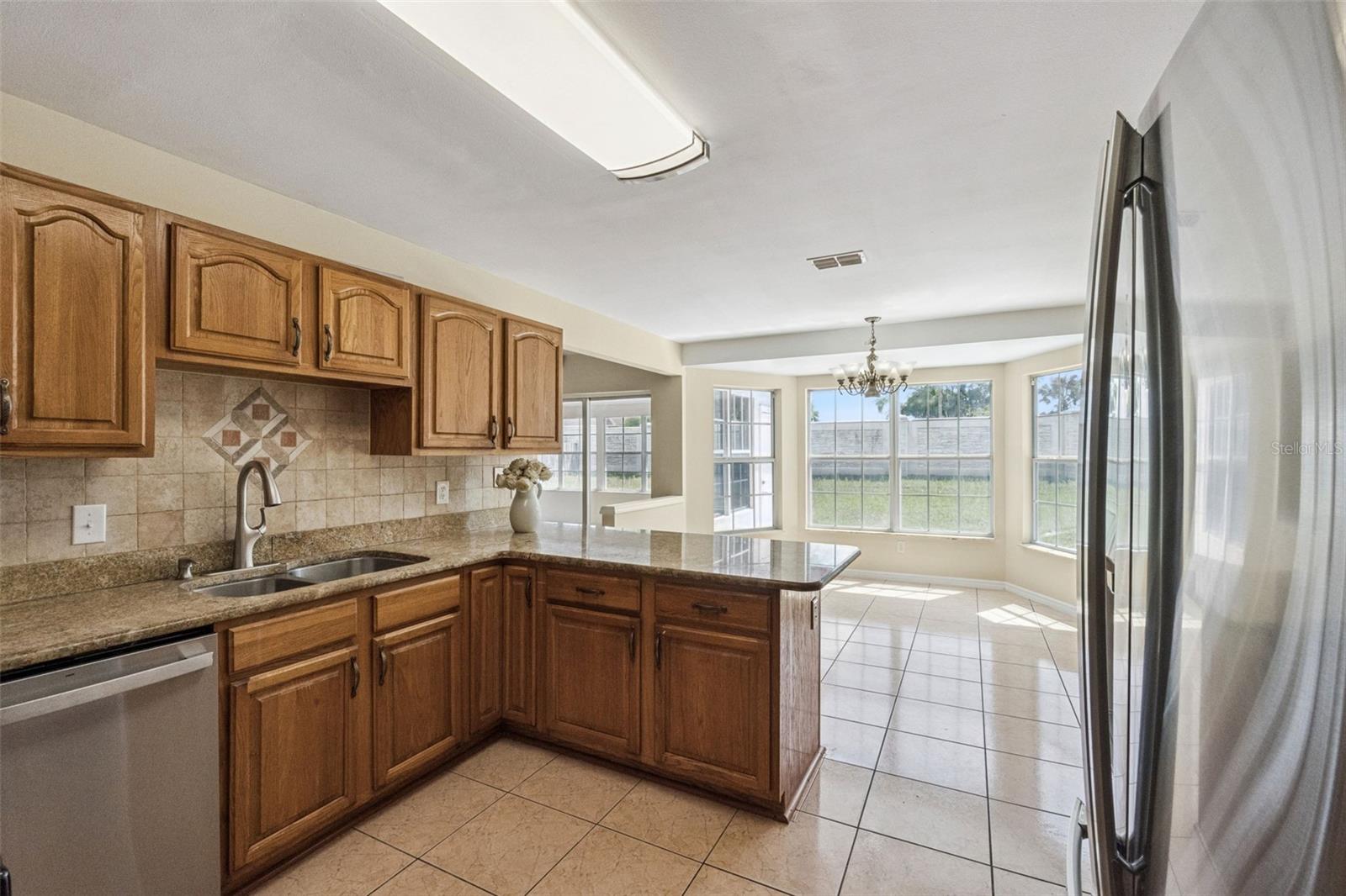 4136 TALL TREE DR
