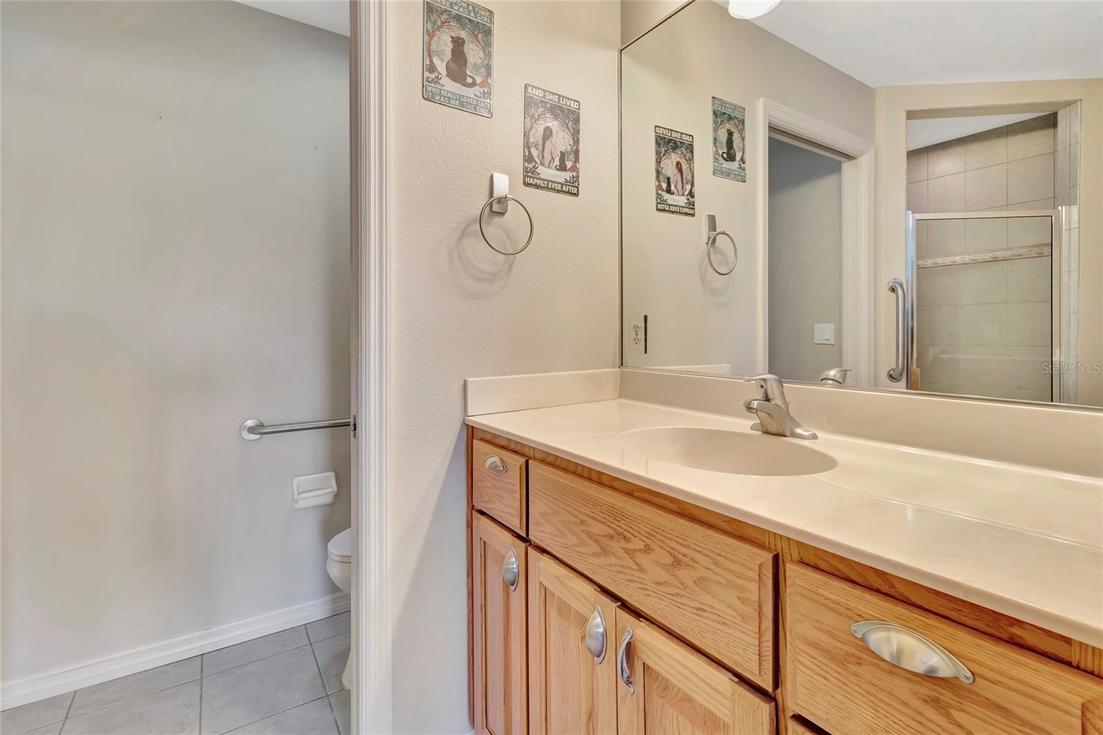 106 FAIRWAY CIR