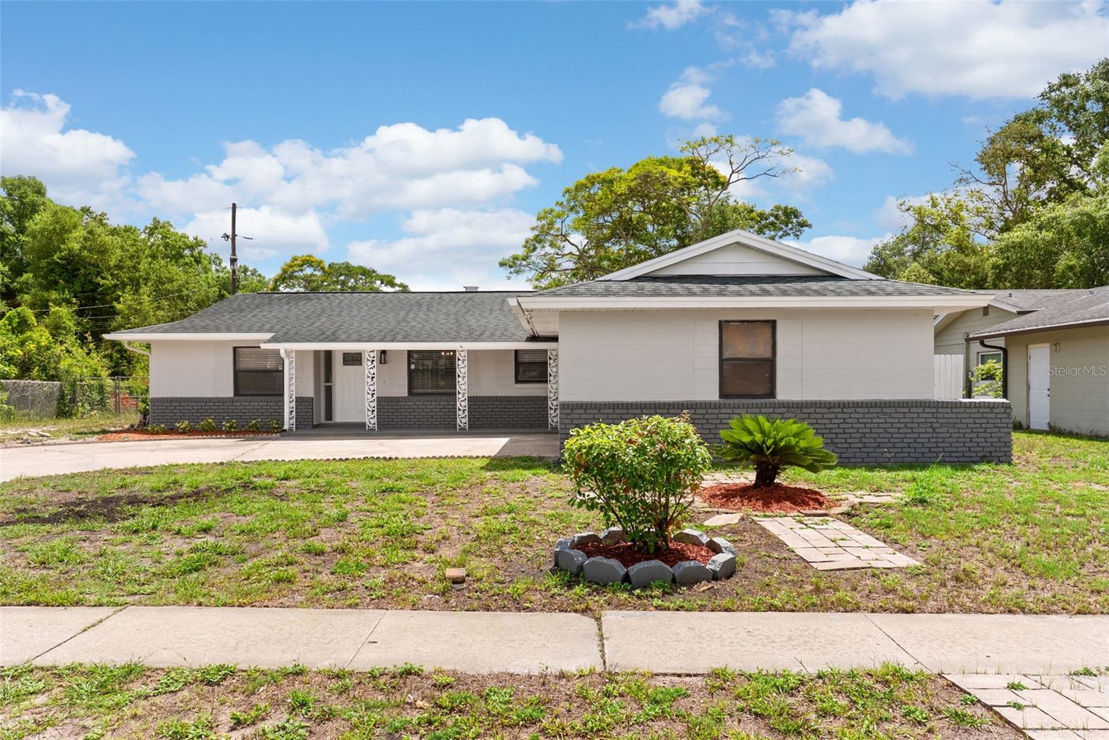 2233 WOLF RD