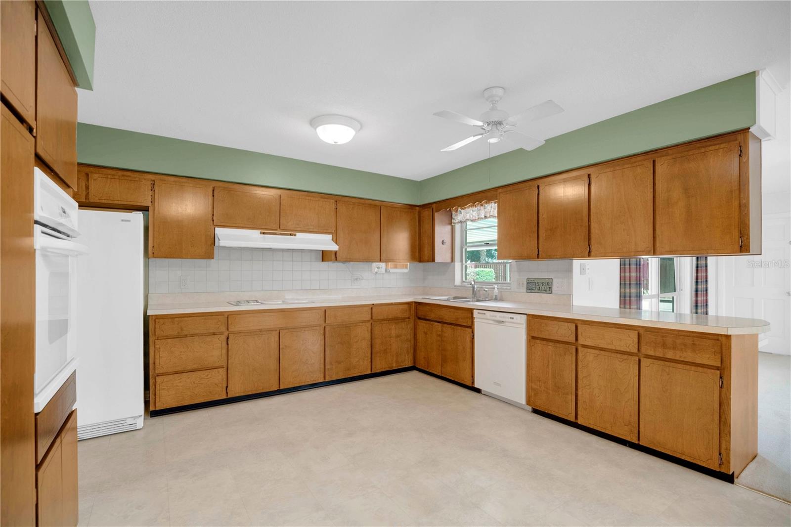 108 PINE NEEDLE LN
