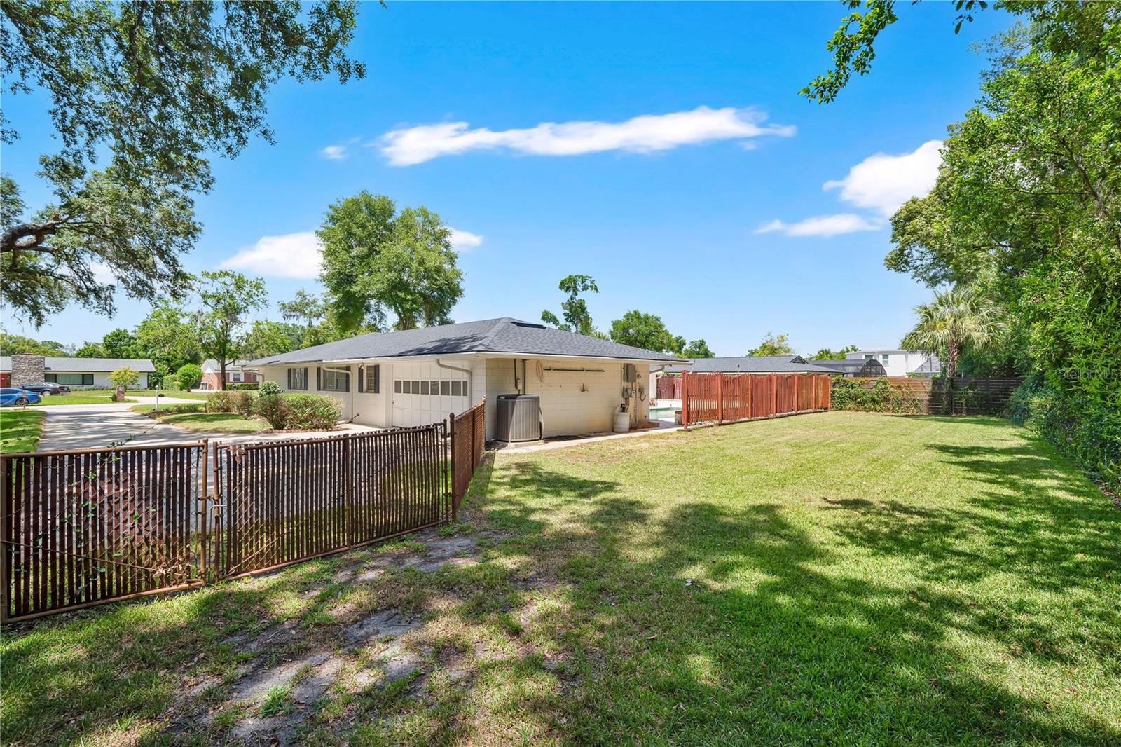 108 PINE NEEDLE LN