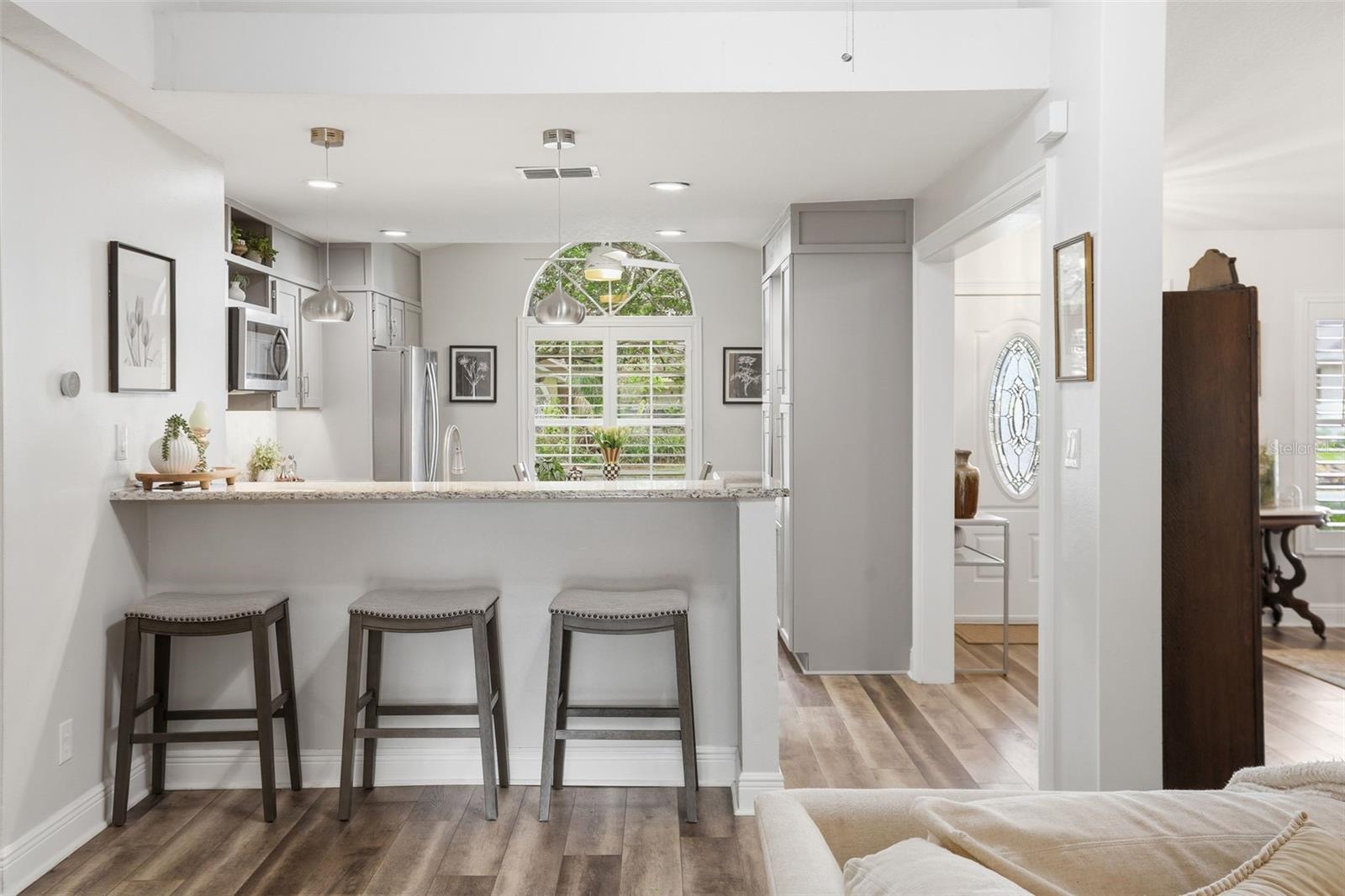 1049 SPRING LANDING DR