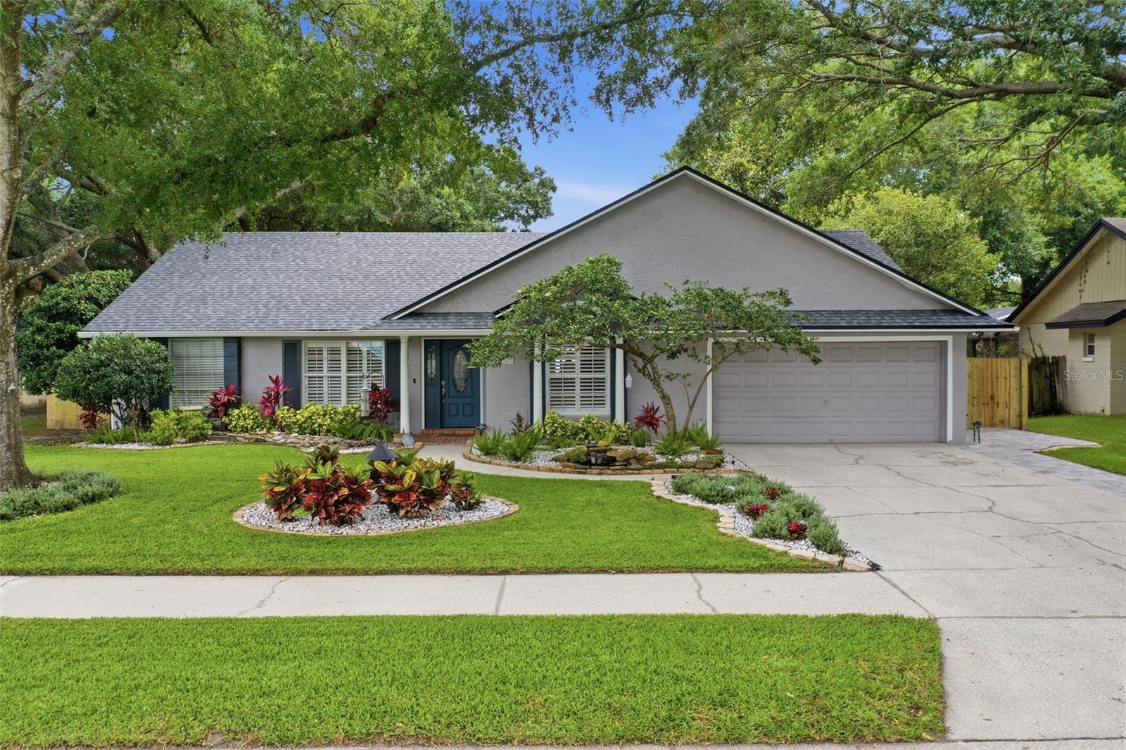 1049 SPRING LANDING DR