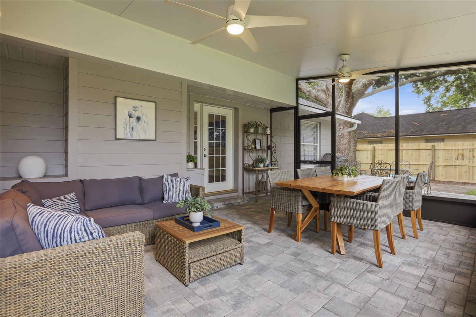 1049 SPRING LANDING DR
