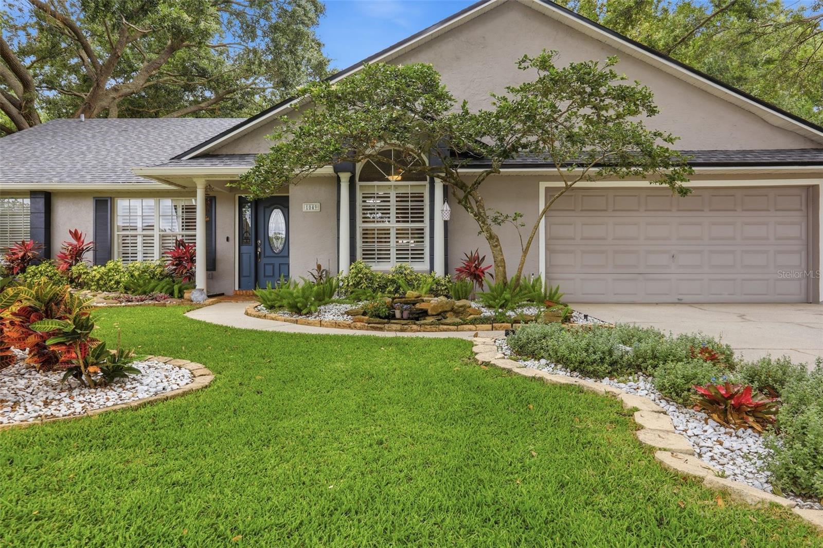 1049 SPRING LANDING DR