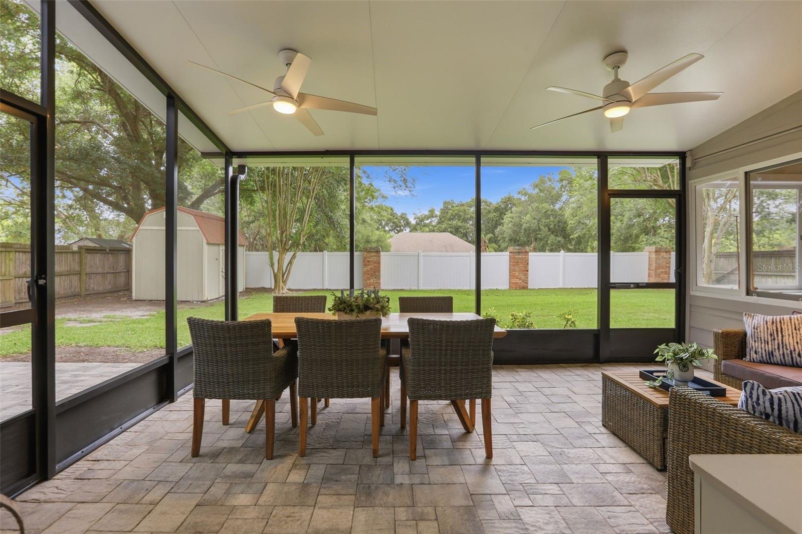 1049 SPRING LANDING DR