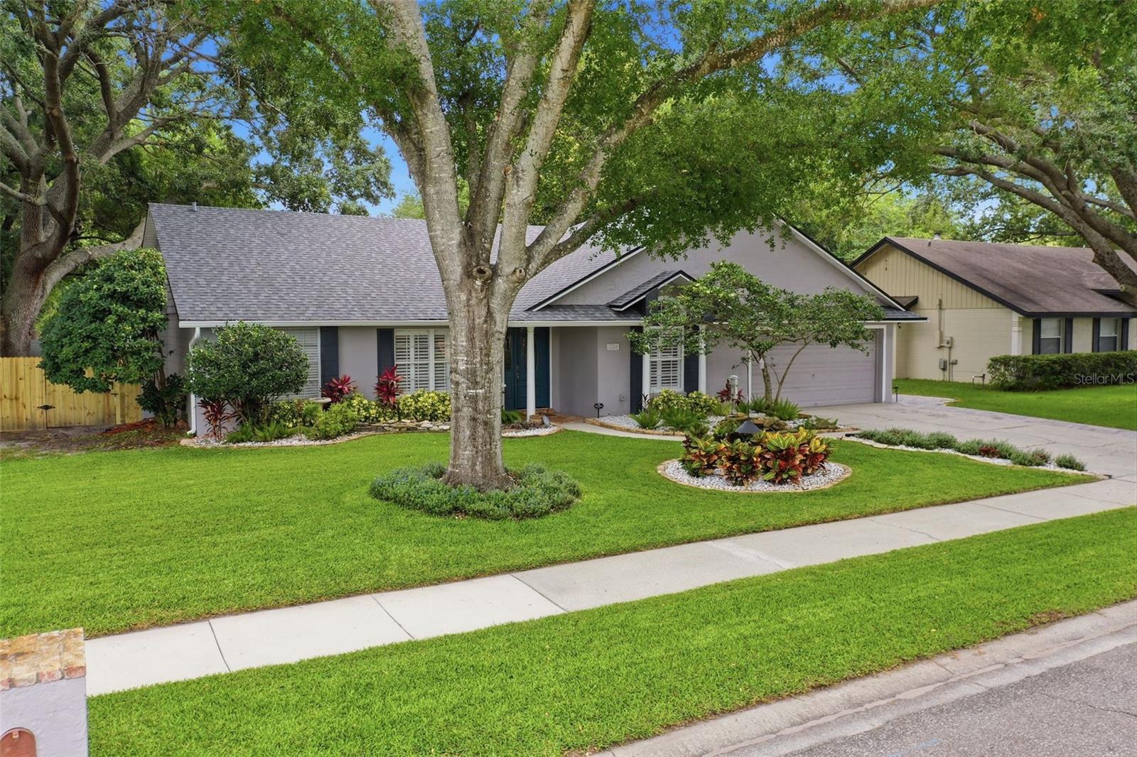 1049 SPRING LANDING DR