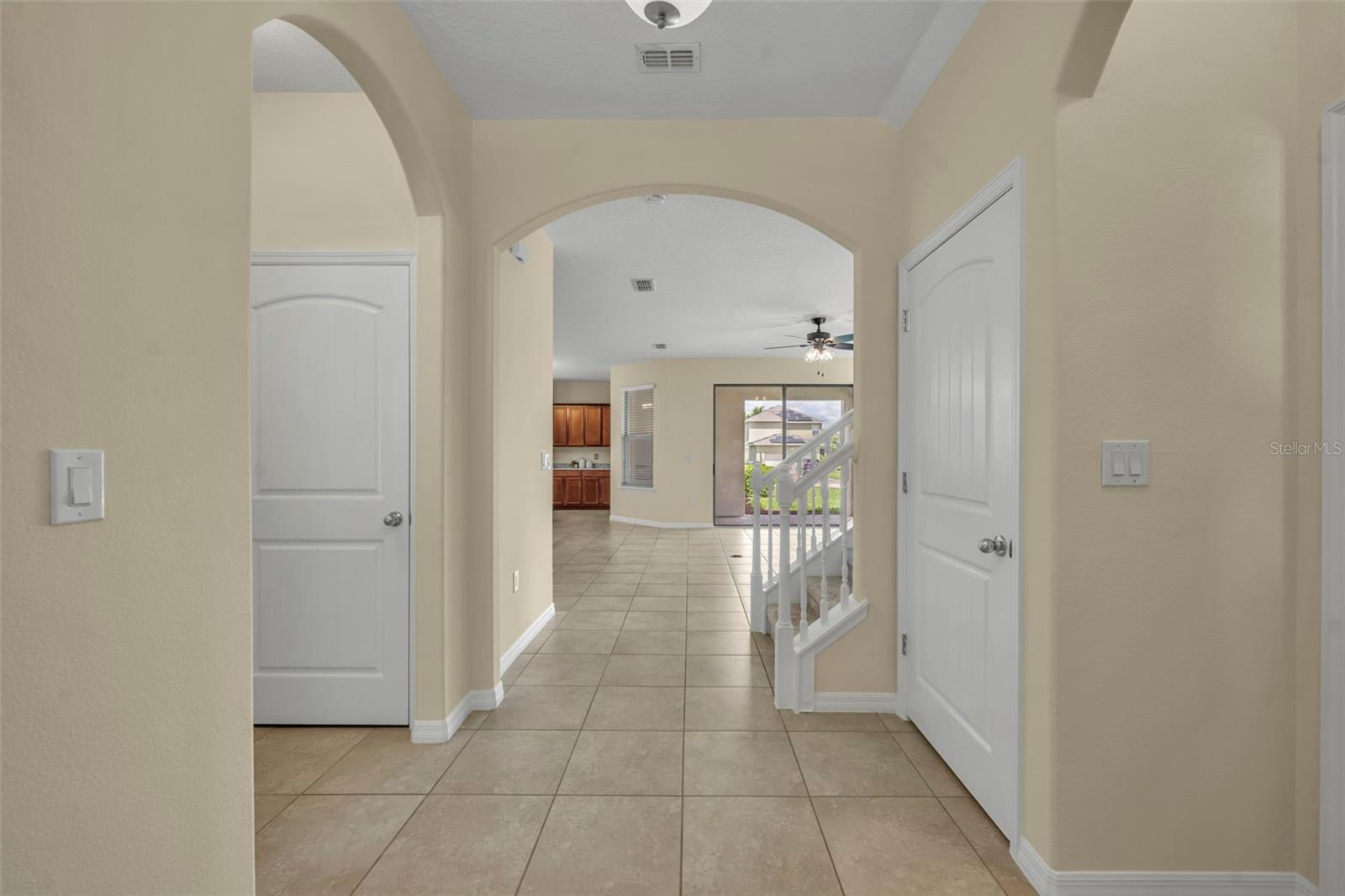8220 BAYVIEW CROSSING DR