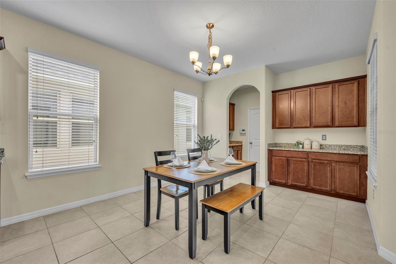 8220 BAYVIEW CROSSING DR