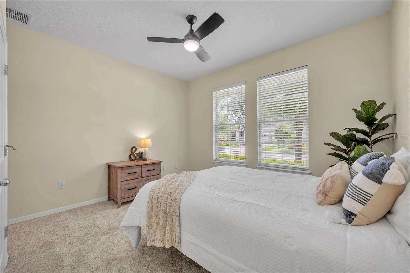 8220 BAYVIEW CROSSING DR